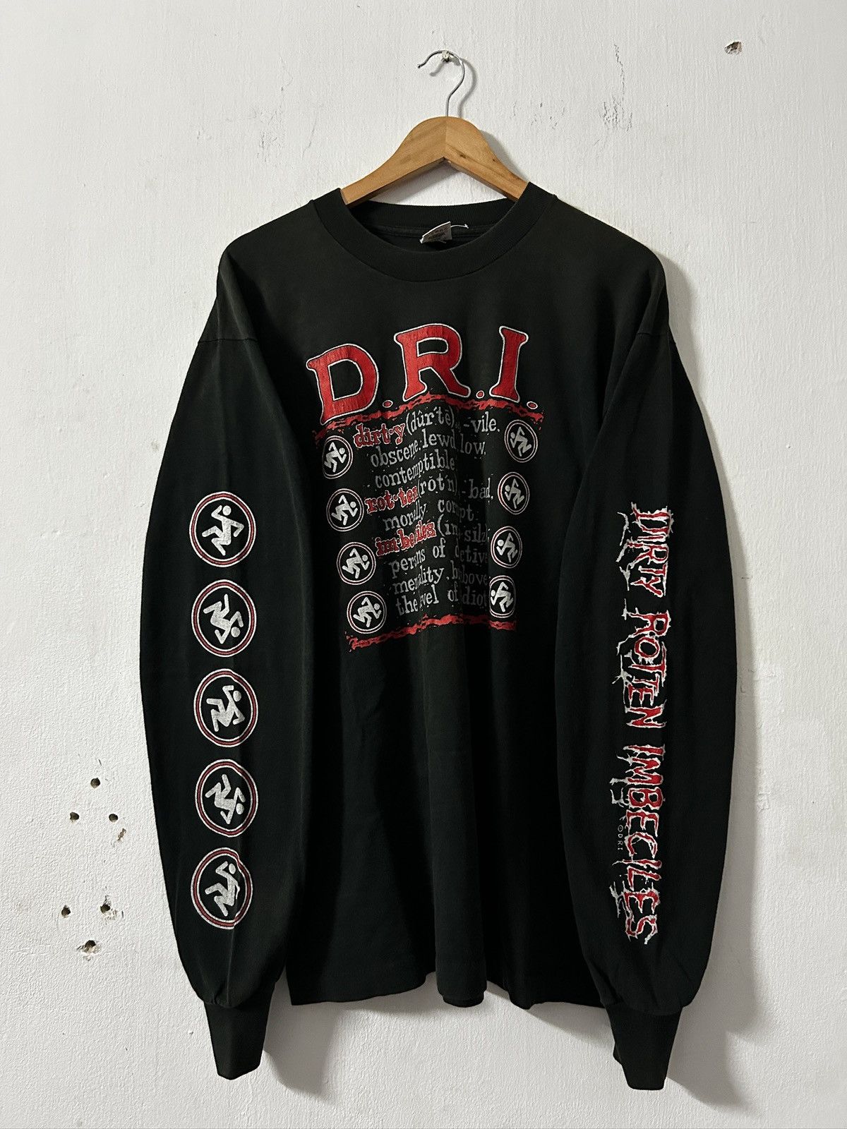 Band Tees Vintage DRI Longsleeve trash band metal punk rock Size US XL / EU 56 / 4 - 1 Thumbnail