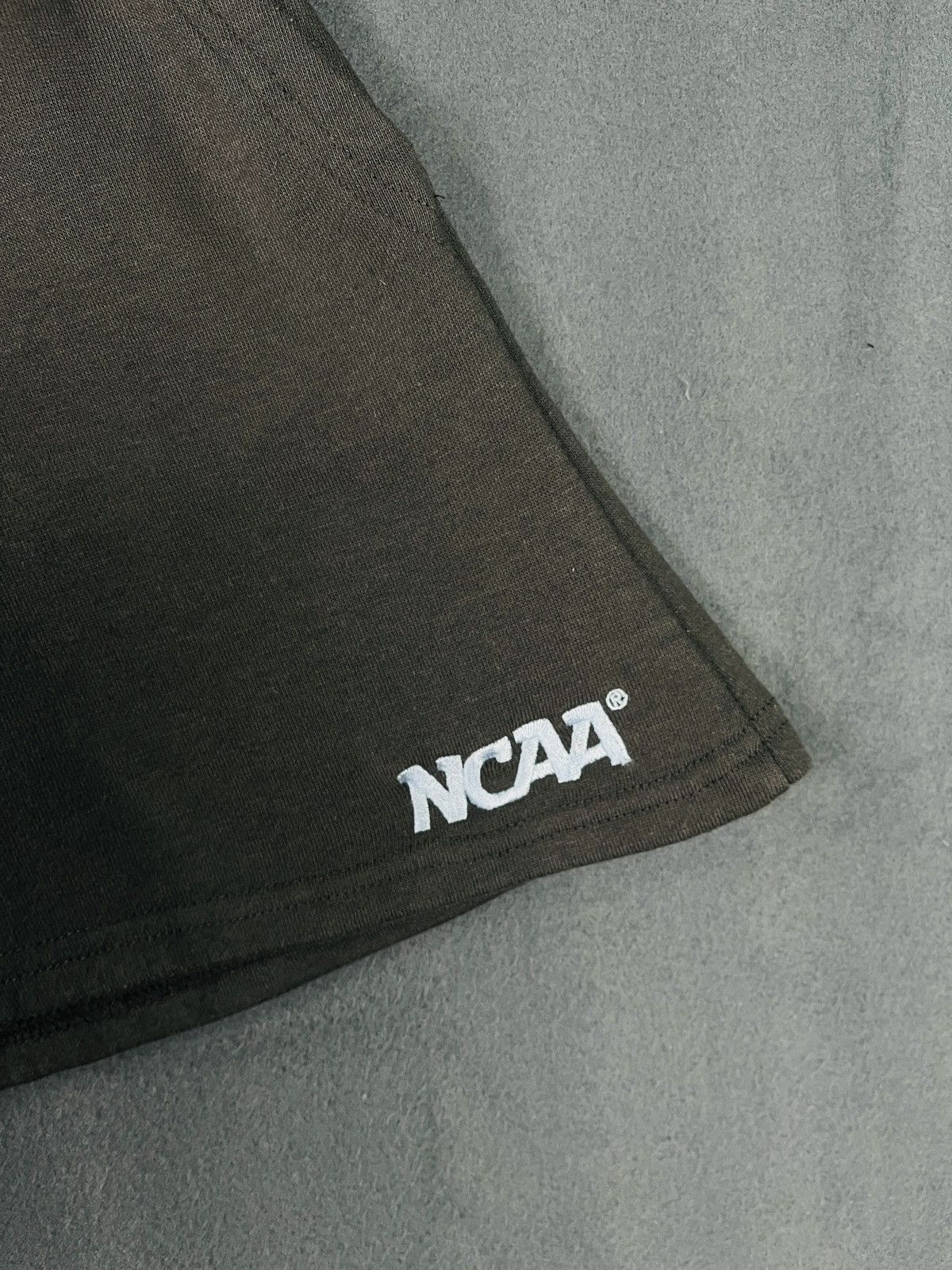 NCAA NCAA Shorts Size 29" - 4 Thumbnail