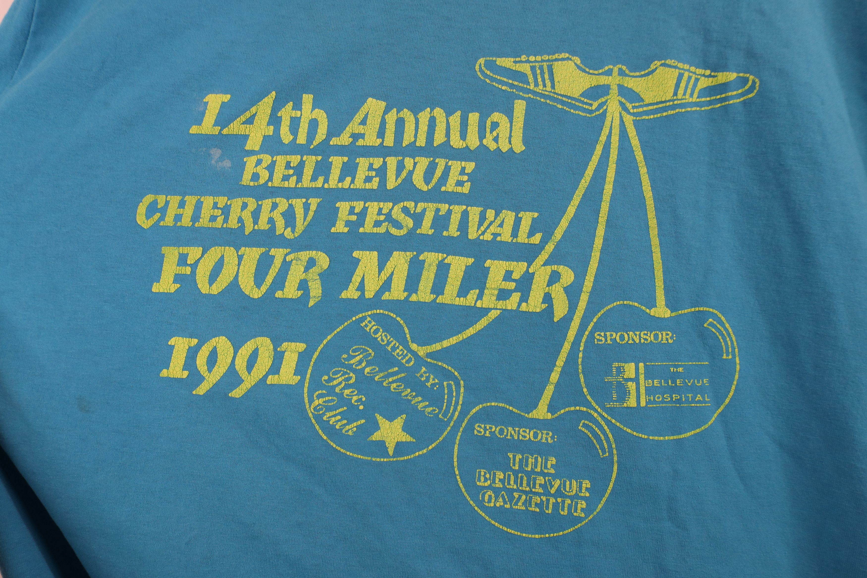 Vintage Vintage 90s Cherry Festival 4 Miler Run Race T-Shirt USA Size US L / EU 52-54 / 3 - 4 Thumbnail