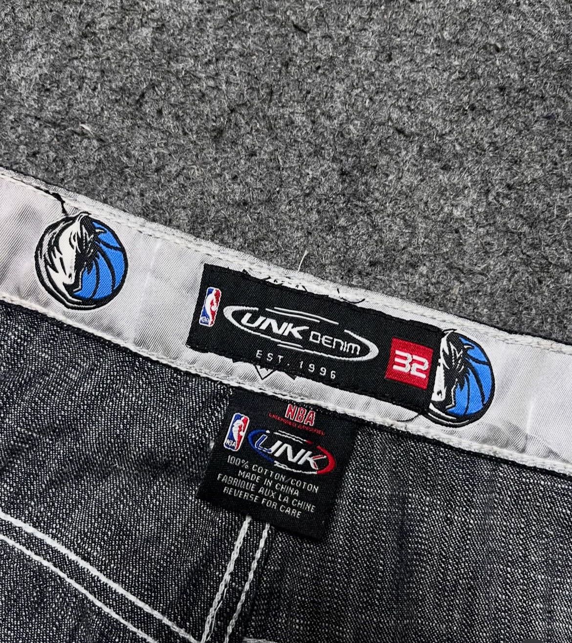 Japanese Brand × NBA × Vintage 00’S JORTS PANTS NBA UNK DALLAS MAVERICKS Size US 32 / EU 48 - 17 Thumbnail