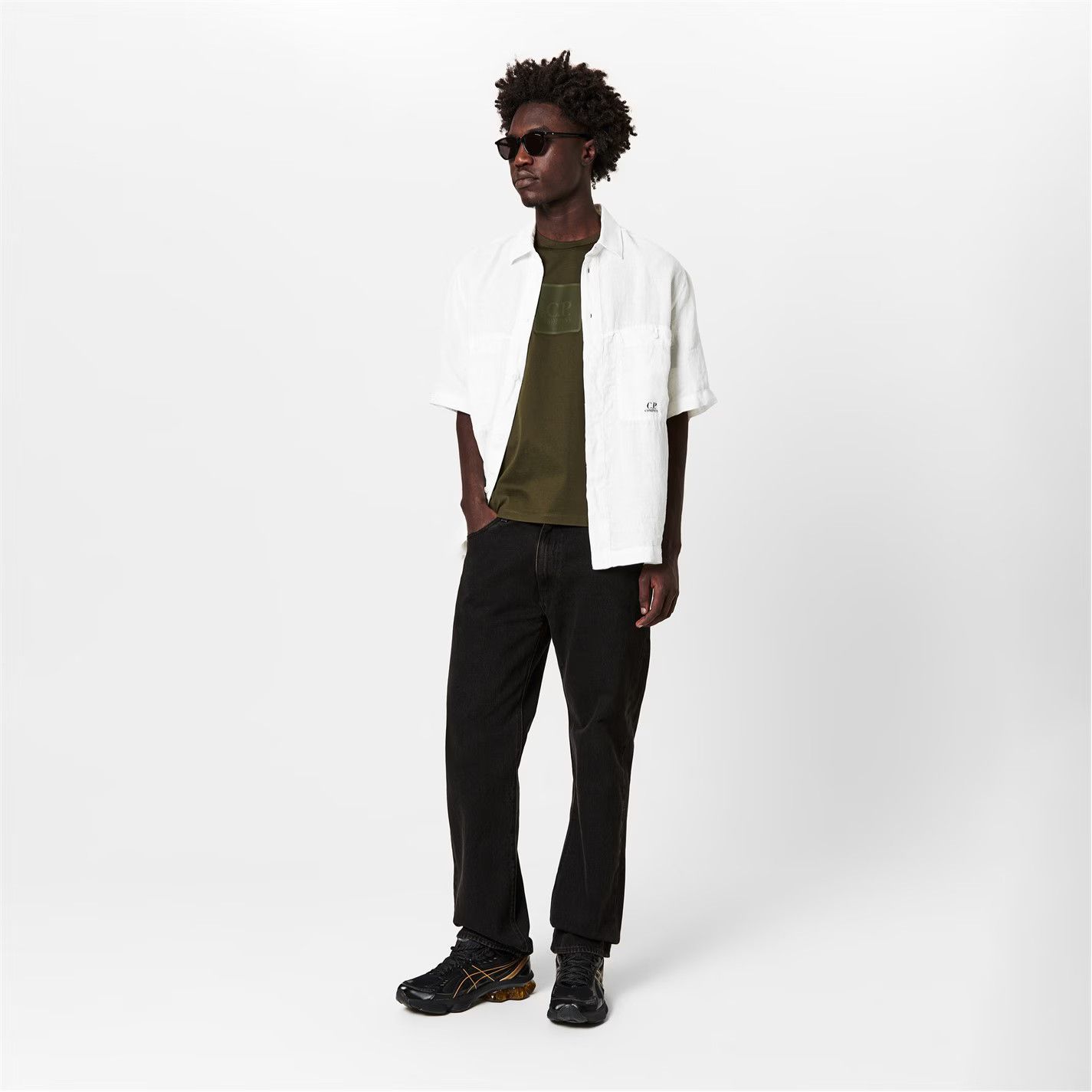 C.P. Company o1g2r1mq0426 Boxy Short Sleeve Shirt in White Size US L / EU 52-54 / 3 - 6 Thumbnail