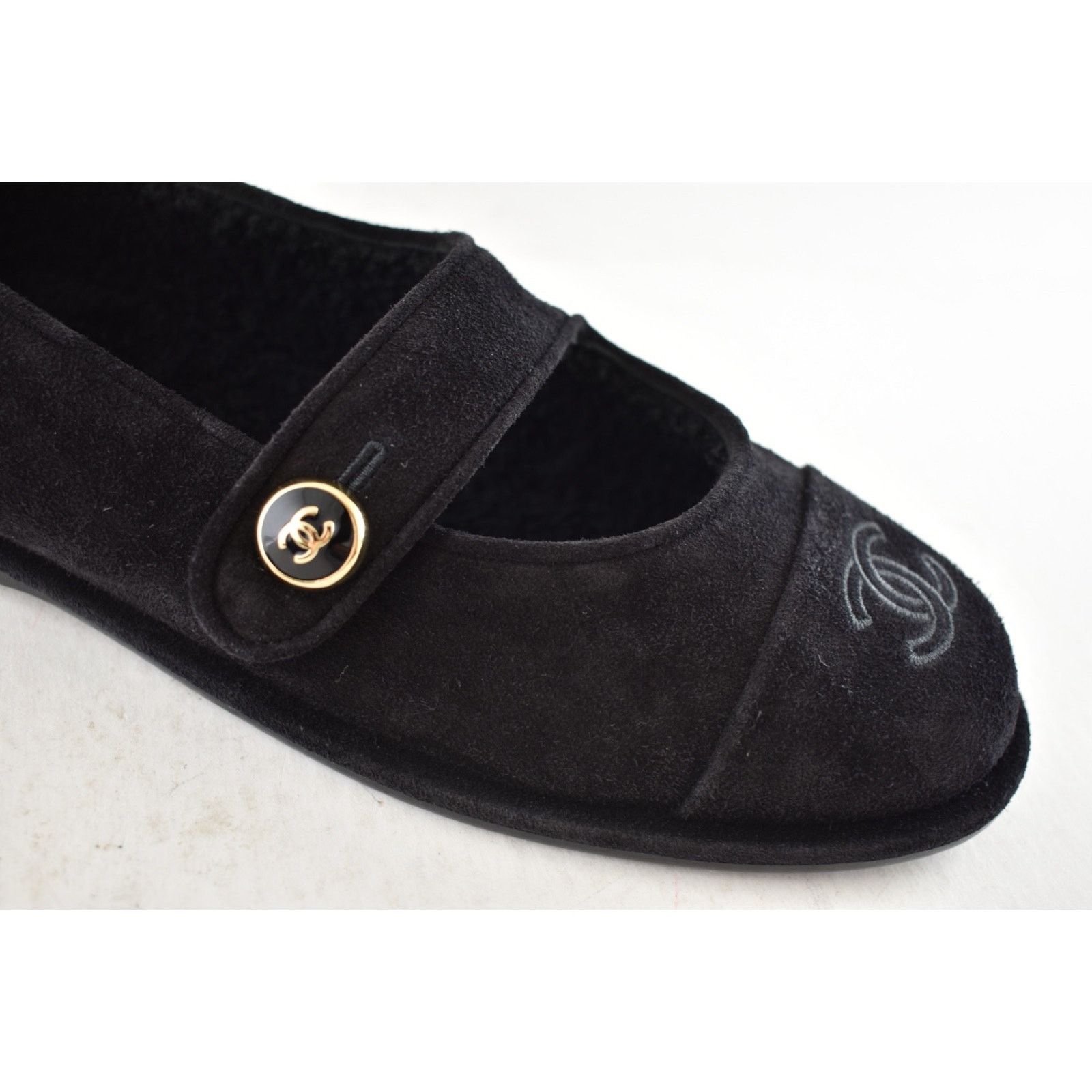 Chanel Chanel Shearling Mary Jane Moccasin Ballet Loafer Flat 37 Size US 7 / IT 37 - 7 Thumbnail