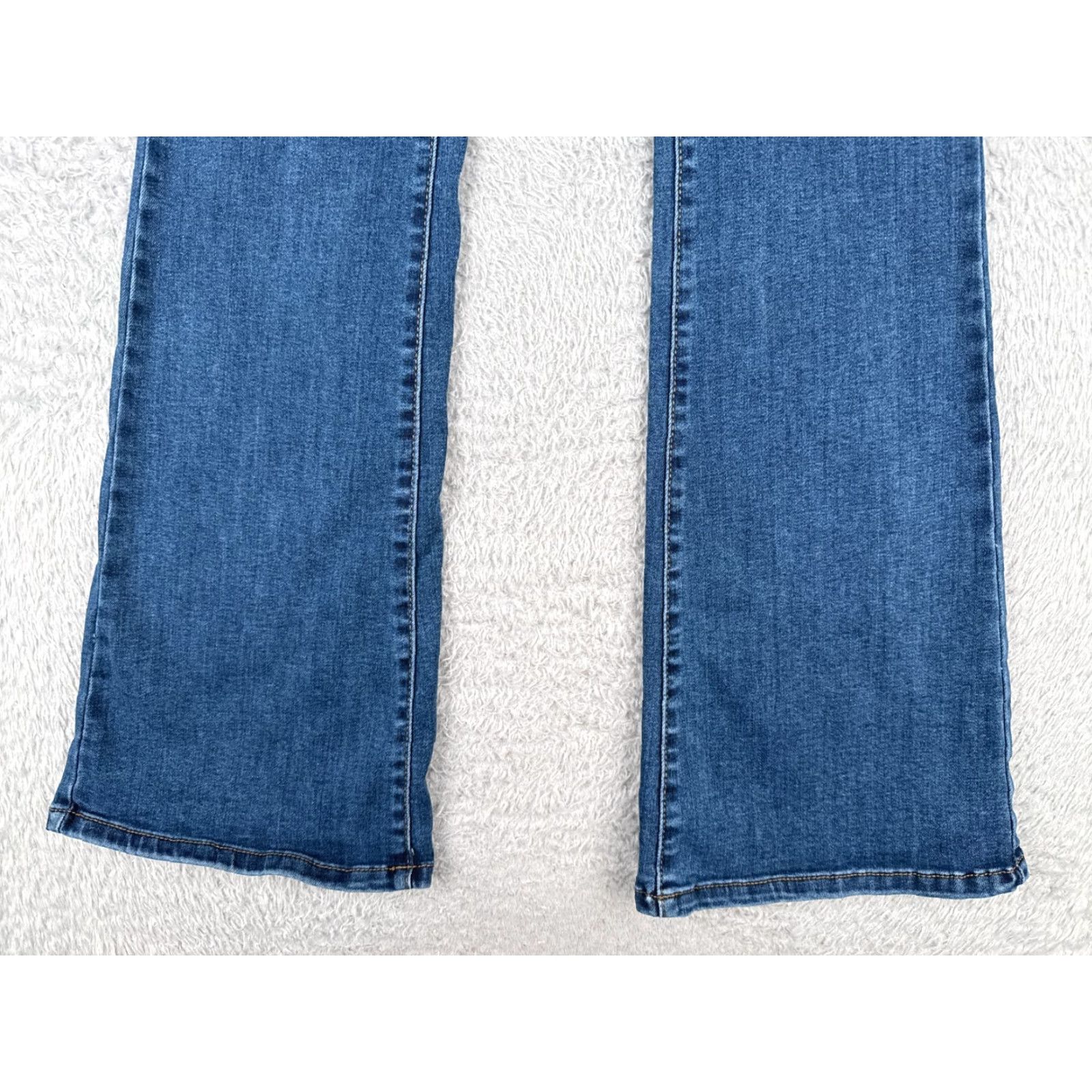 Vintage Refuge Jeans Women Regular Jeans 0 Blue Denim Cotton Blend Stretch Flared Low Rise 24x31 Size 25" / US 0 / IT 36 - 2 Thumbnail