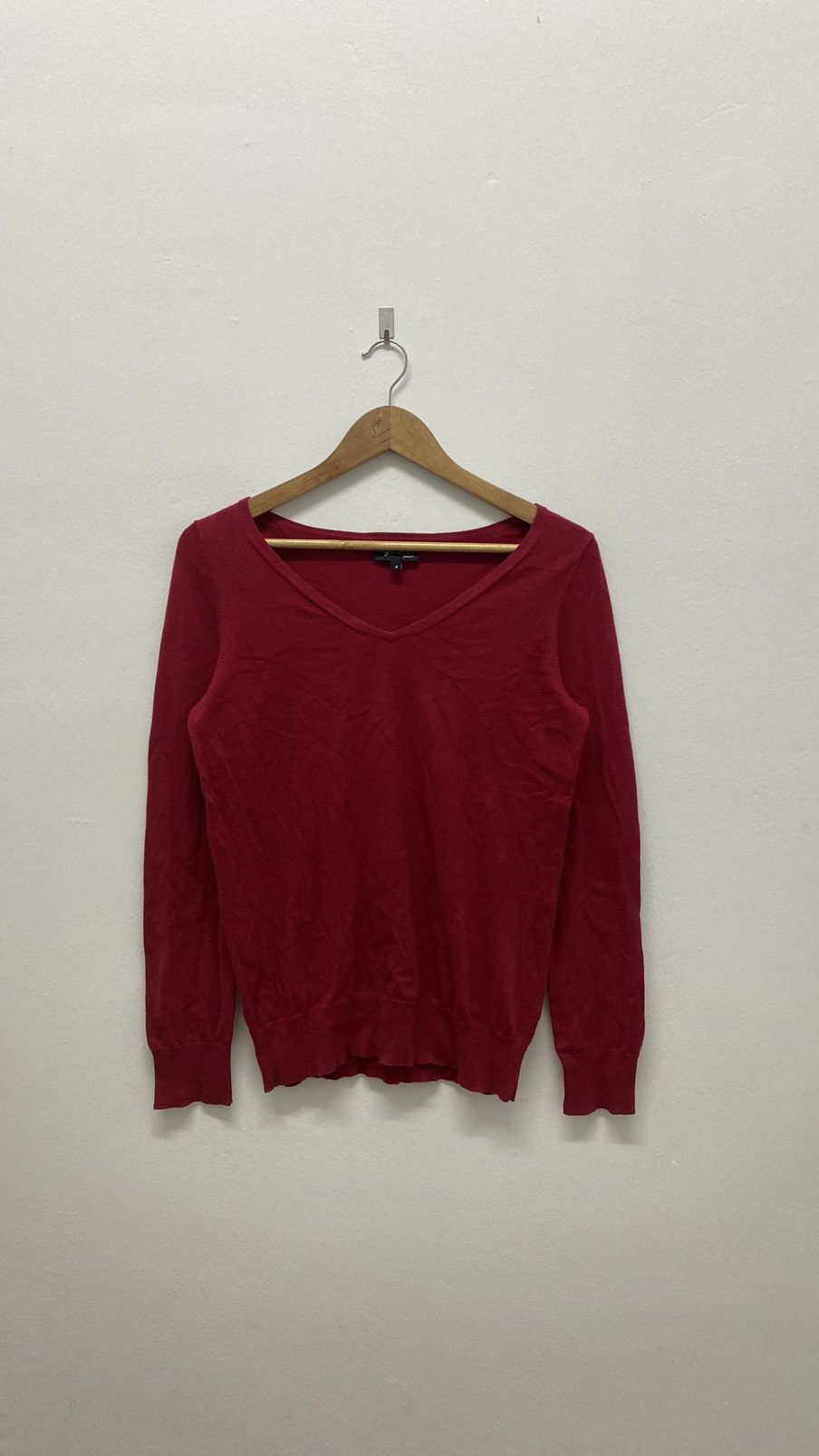 Designer × Japanese Brand × agnes b. Agnes b. Paris Knitwear Size S / US 4 / IT 40 - 1 Thumbnail
