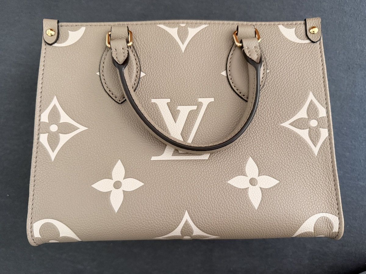 Louis Vuitton Louis Vuitton Bag Size ONE SIZE - 2 Thumbnail