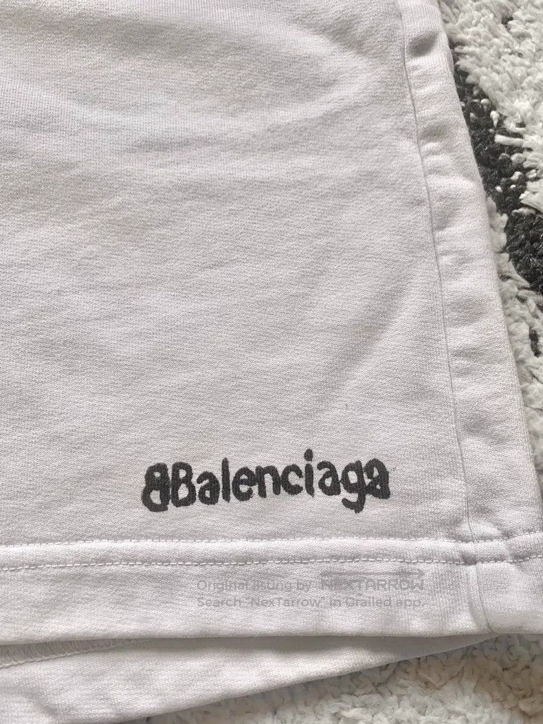Balenciaga Balenciaga size XS White Casual Sports Shorts Size US 27 - 2 Thumbnail