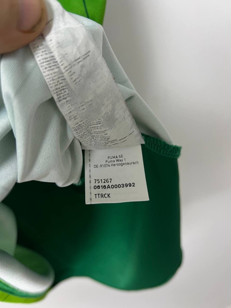 Puma Vintage Bursaspor Jersey 2016/2017 Football Shirt Puma sz L Size US L / EU 52-54 / 3 - 9 Thumbnail