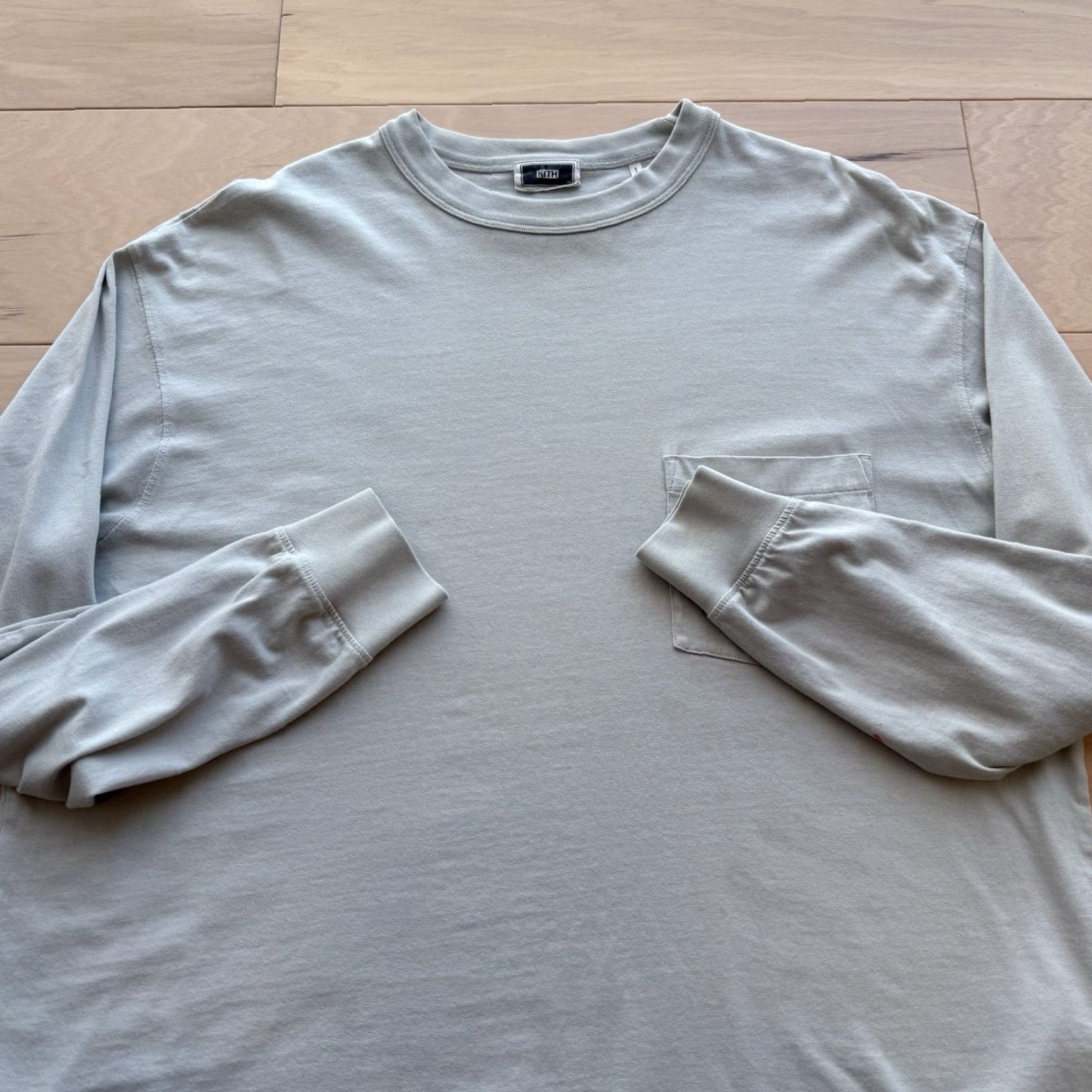 Kith Kith Shirt Long Sleeve Medium Light Gray Cotton M Men Crew Neck Logo Streetwear 90s USA American California New York Shirt Size US M / EU 48-50 / 2 - 5 Thumbnail