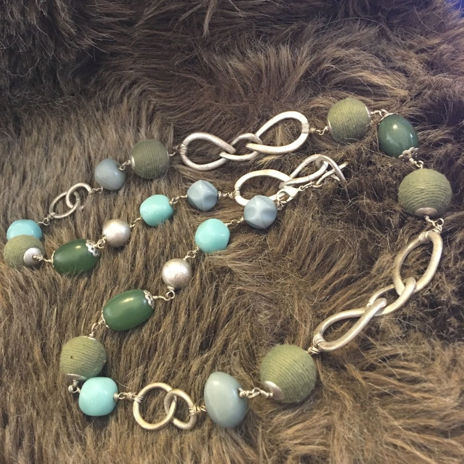 Vintage Vintage matte silver multi material bead necklace Size ONE SIZE - 8 Thumbnail