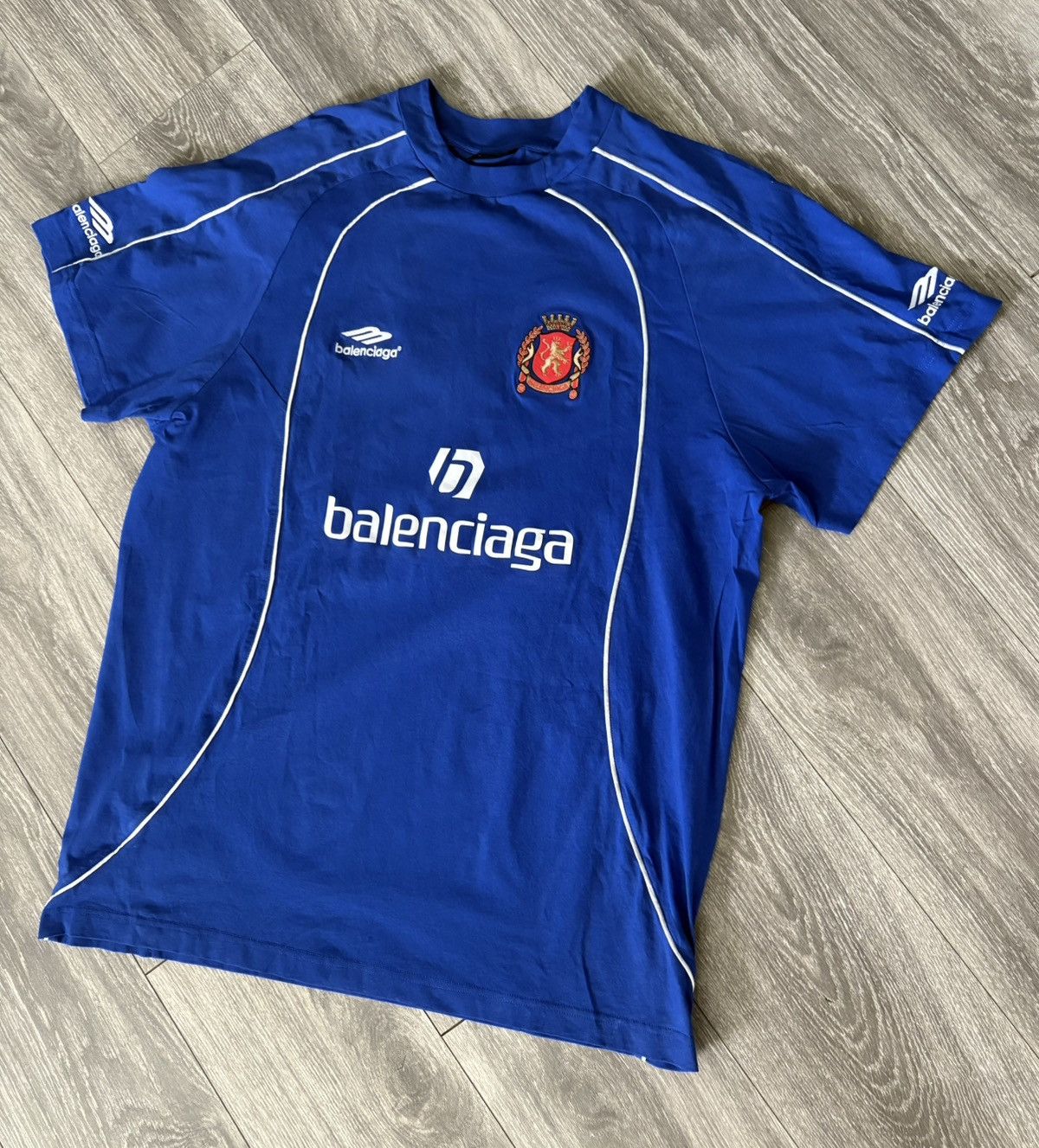 希少 Balenciaga archive soccer game shirts 希少 Balenciaga archive soccer game shirts 希少 Balenciaga archive