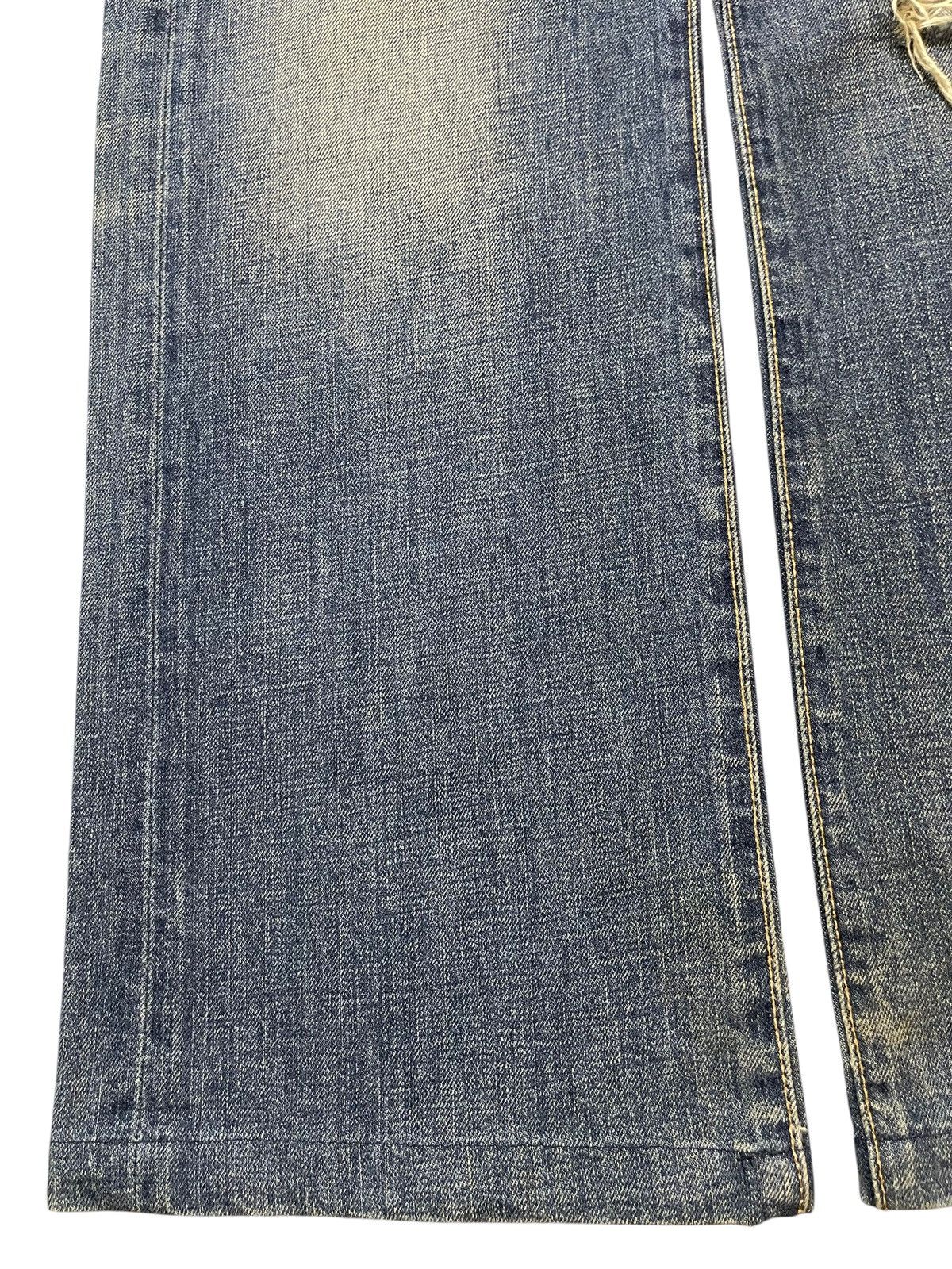 Abercrombie & Fitch Vintage Abercrombie & Fitch Blue Wash Distressed Baggy Jeans Size US 35 - 7 Thumbnail