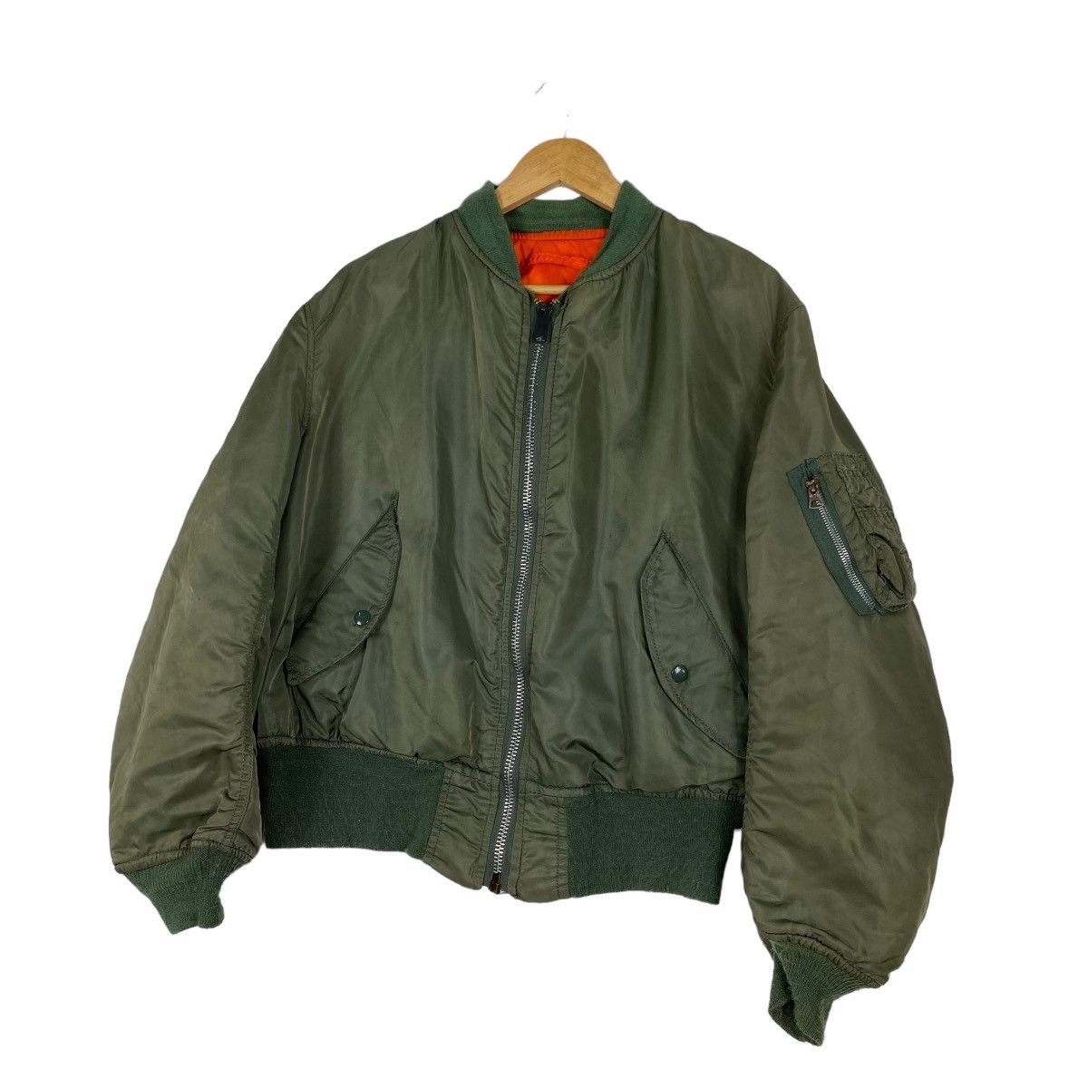 Alpha Industries Alpha Industries MA-1 reversable bomber jacket Size US L / EU 52-54 / 3 - 2 Thumbnail