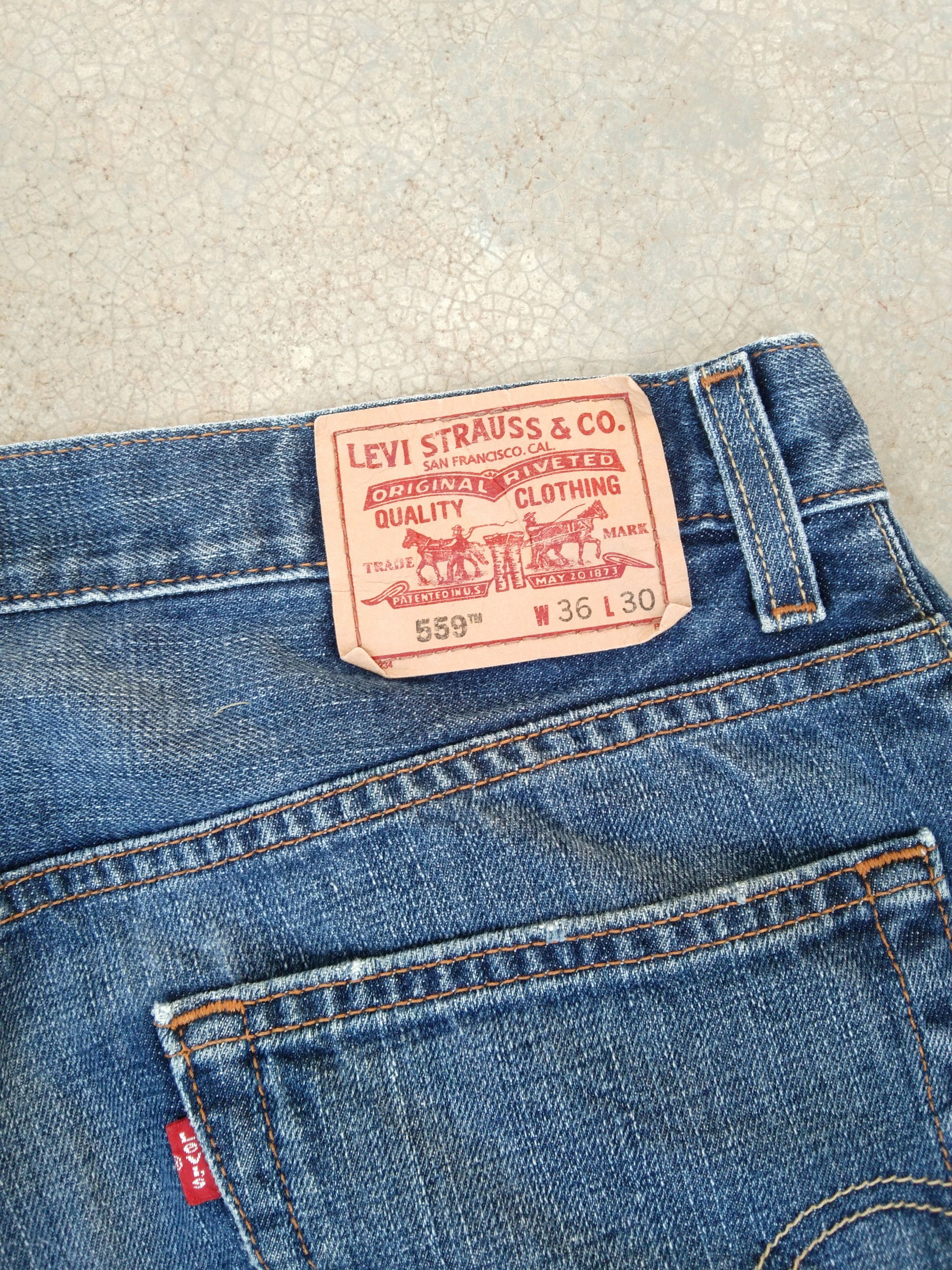 Levi's Vintage Levi's Jeans 559 Relaxed Loose Straight Leg 36x30 Size US 36 / EU 52 - 3 Thumbnail
