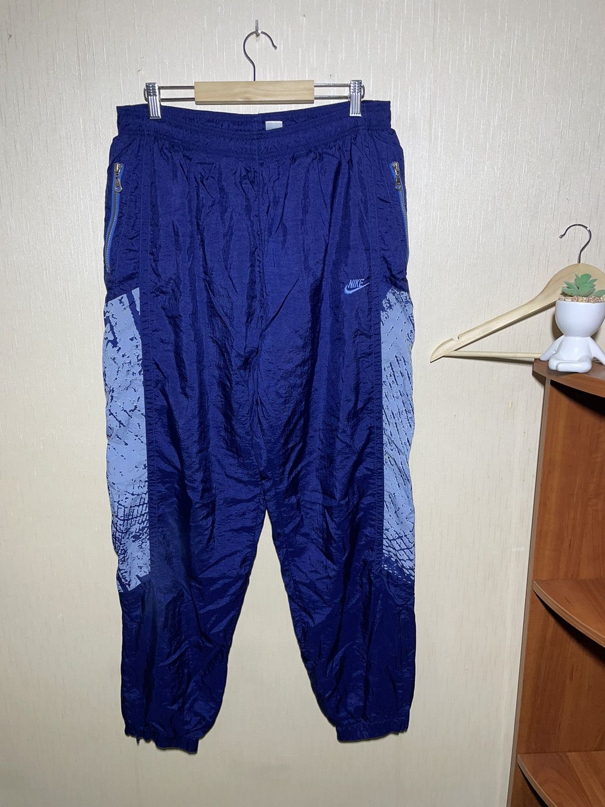 Nike × Vintage Nike vintage streetwear nylons sweatpants 90s Size US 36 / EU 52 - 1 Thumbnail