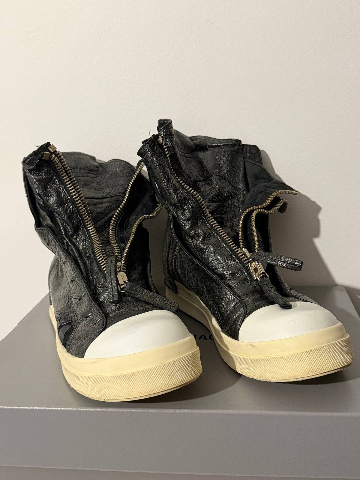 Cinzia Araia Cinzia Araia Double Zip Shoes | Grailed