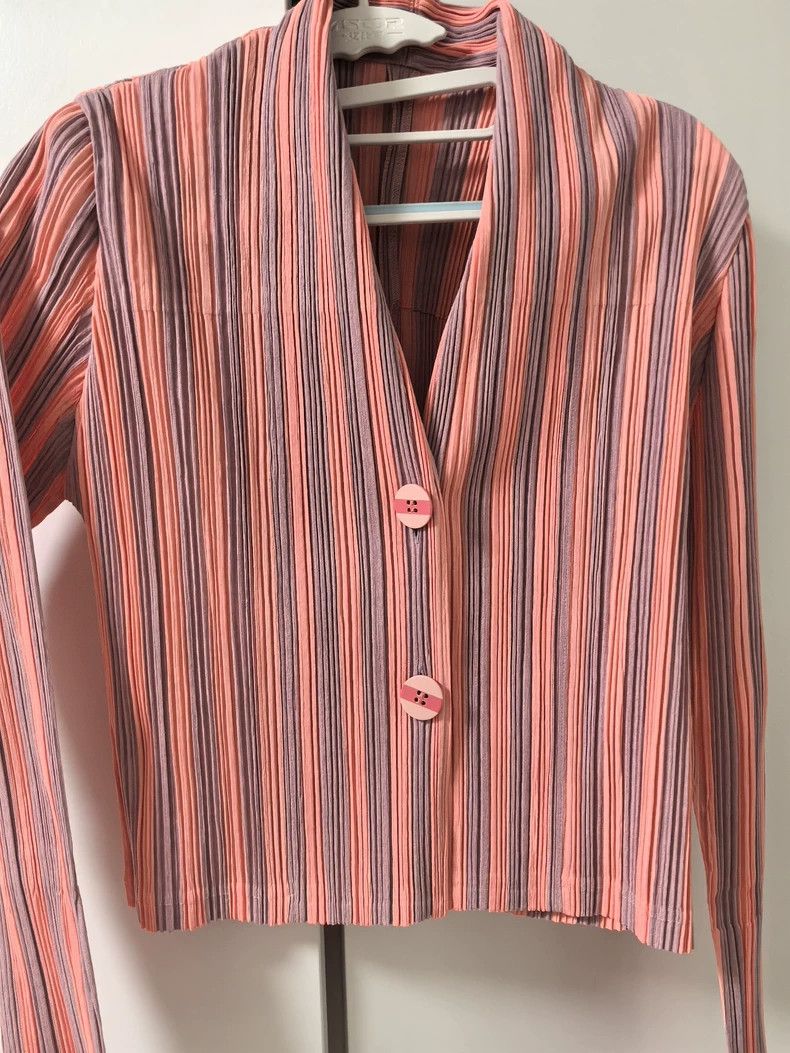 Issey Miyake Issey Miyake size:3 Pink and purple striped cardigan Size S / US 4 / IT 40 - 1 Thumbnail