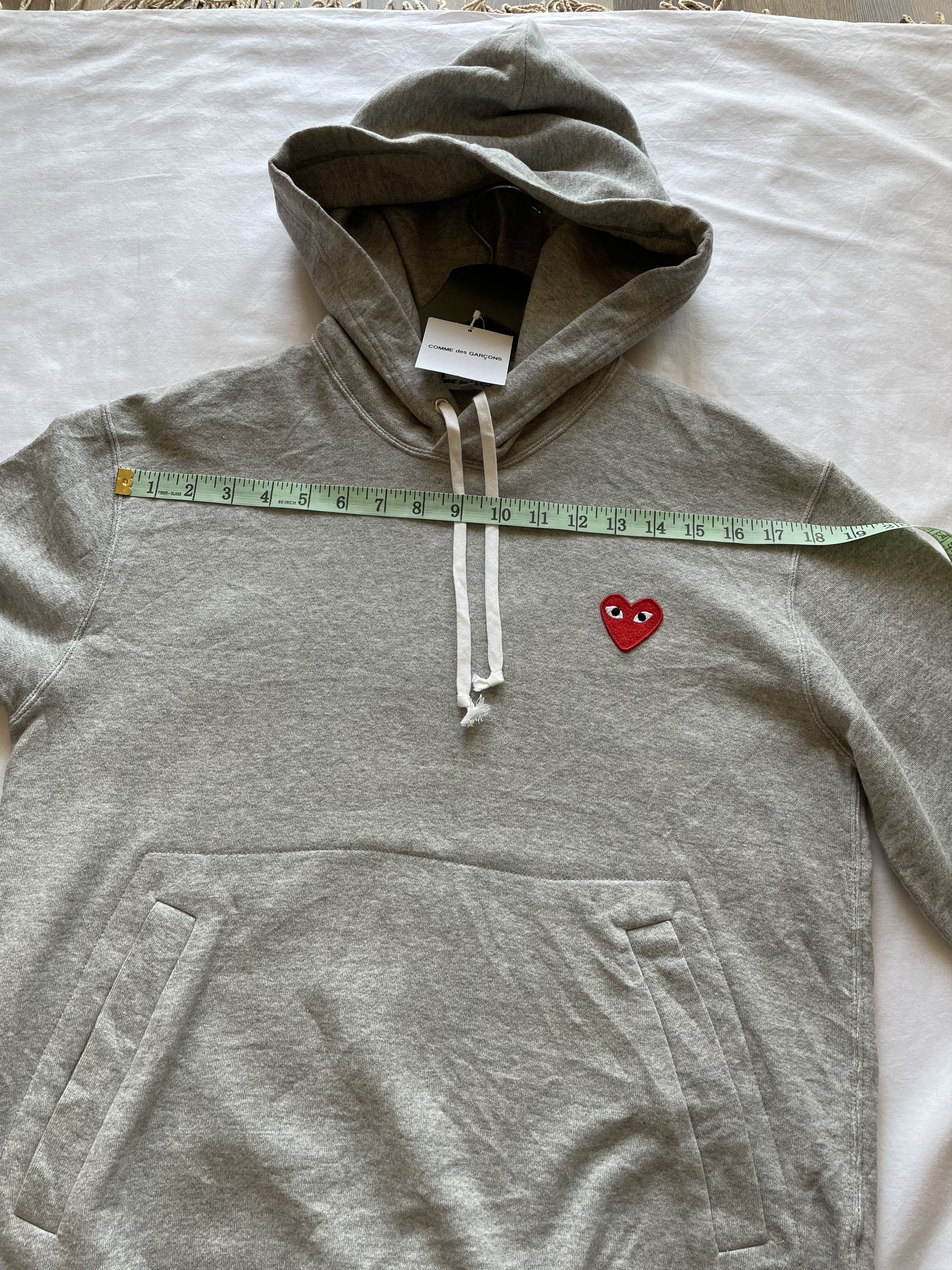 Comme des Garcons × Comme des Garcons PLAY × Comme des Garcons SHIRT COMME DES GARCONS PLAY HOODIE SWEATER SWEATSHIRT Size US M / EU 48-50 / 2 - 16 Thumbnail