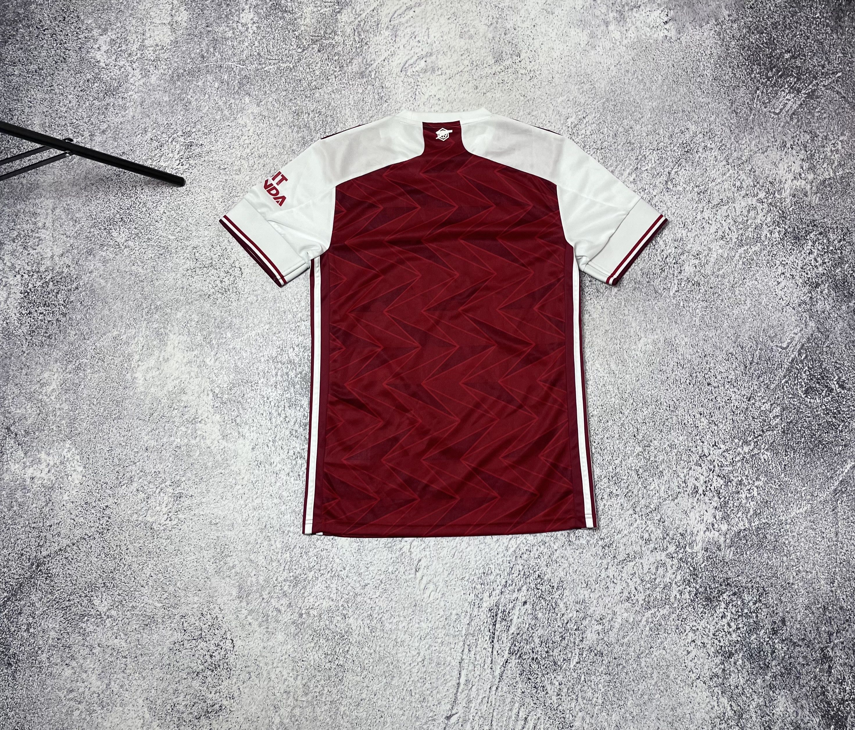 Adidas Mens soccer jersey Adidas FC Arsenal size S Size US S / EU 44-46 / 1 - 12 Thumbnail