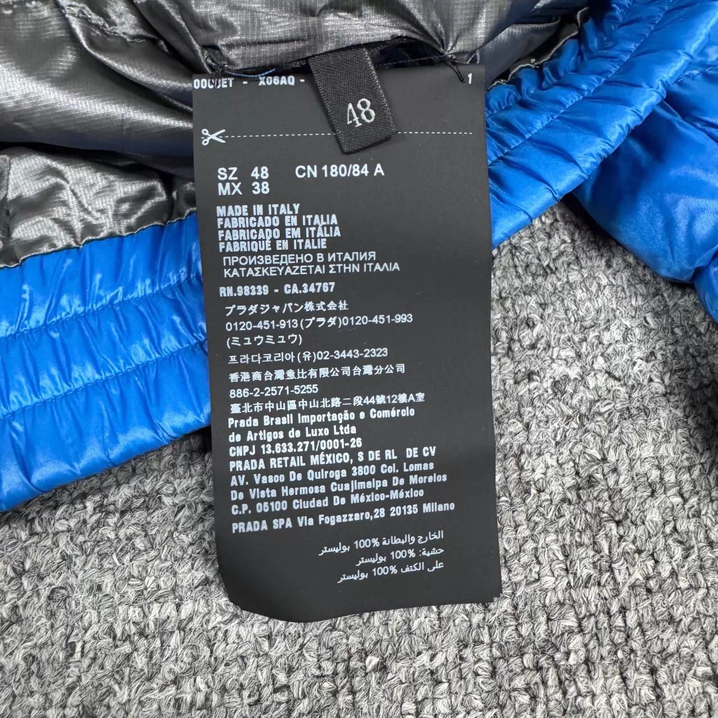 Prada Prada Triangle Logo Puffer 48 New With Tags Size US M / EU 48-50 / 2 - 8 Thumbnail