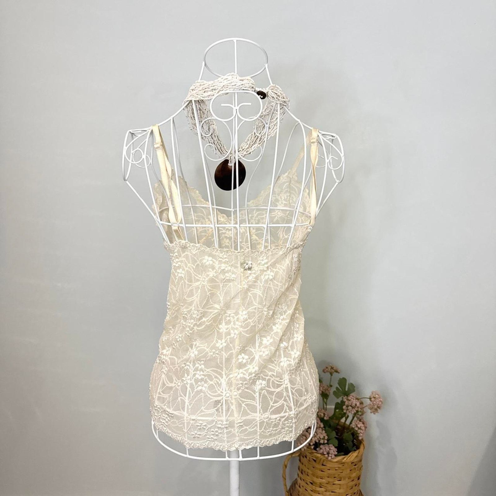 Other Vintage y2k cream lace tank top Size M / US 6-8 / IT 42-44 - 4 Thumbnail