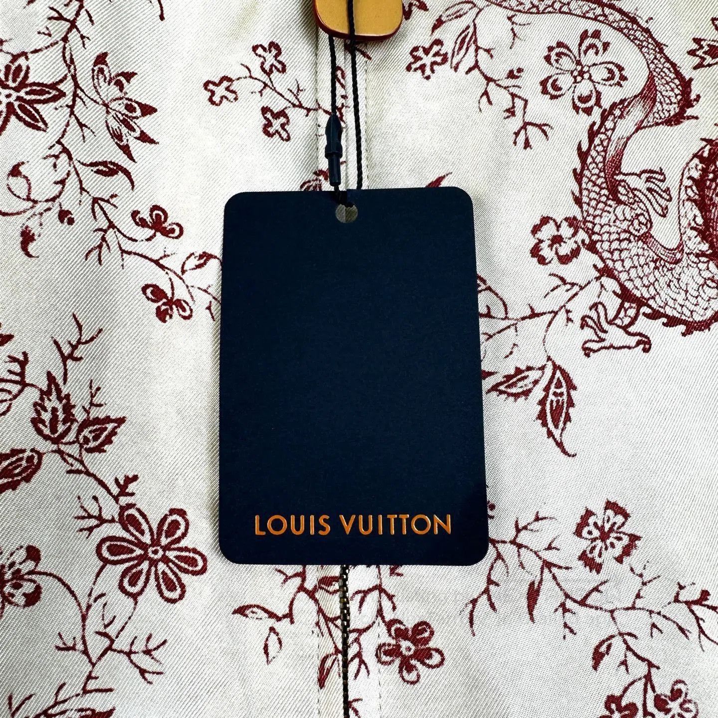 Louis Vuitton LV Year of Dragon Limited Double-sided Jacket. Size US M / EU 48-50 / 2 - 5 Thumbnail