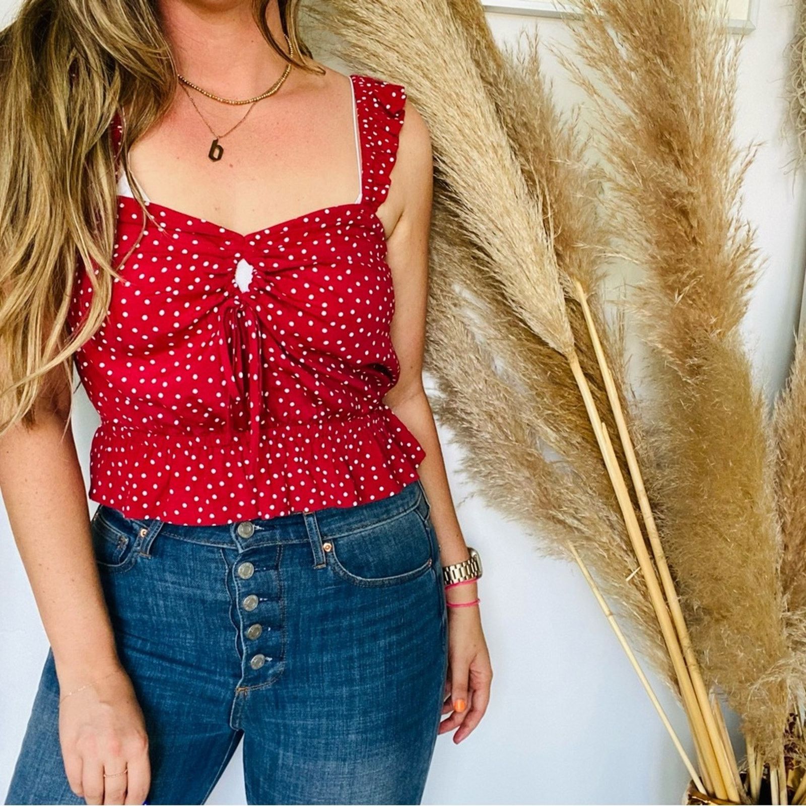 Express NEW EXPRESS Red White Polka Dot Ruffle Tank Top Crop Shirt Size XS / US 0-2 / IT 36-38 - 1 Thumbnail