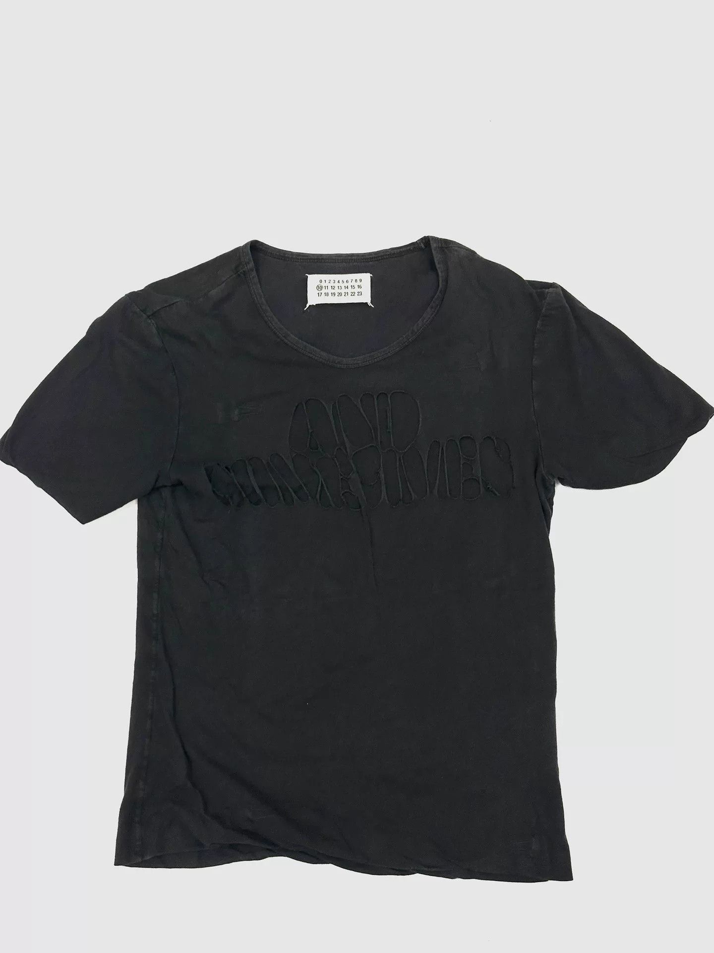 Maison Margiela Maison Margiela Archive Letter Tee Size US S / EU 44-46 / 1 - 1 Thumbnail