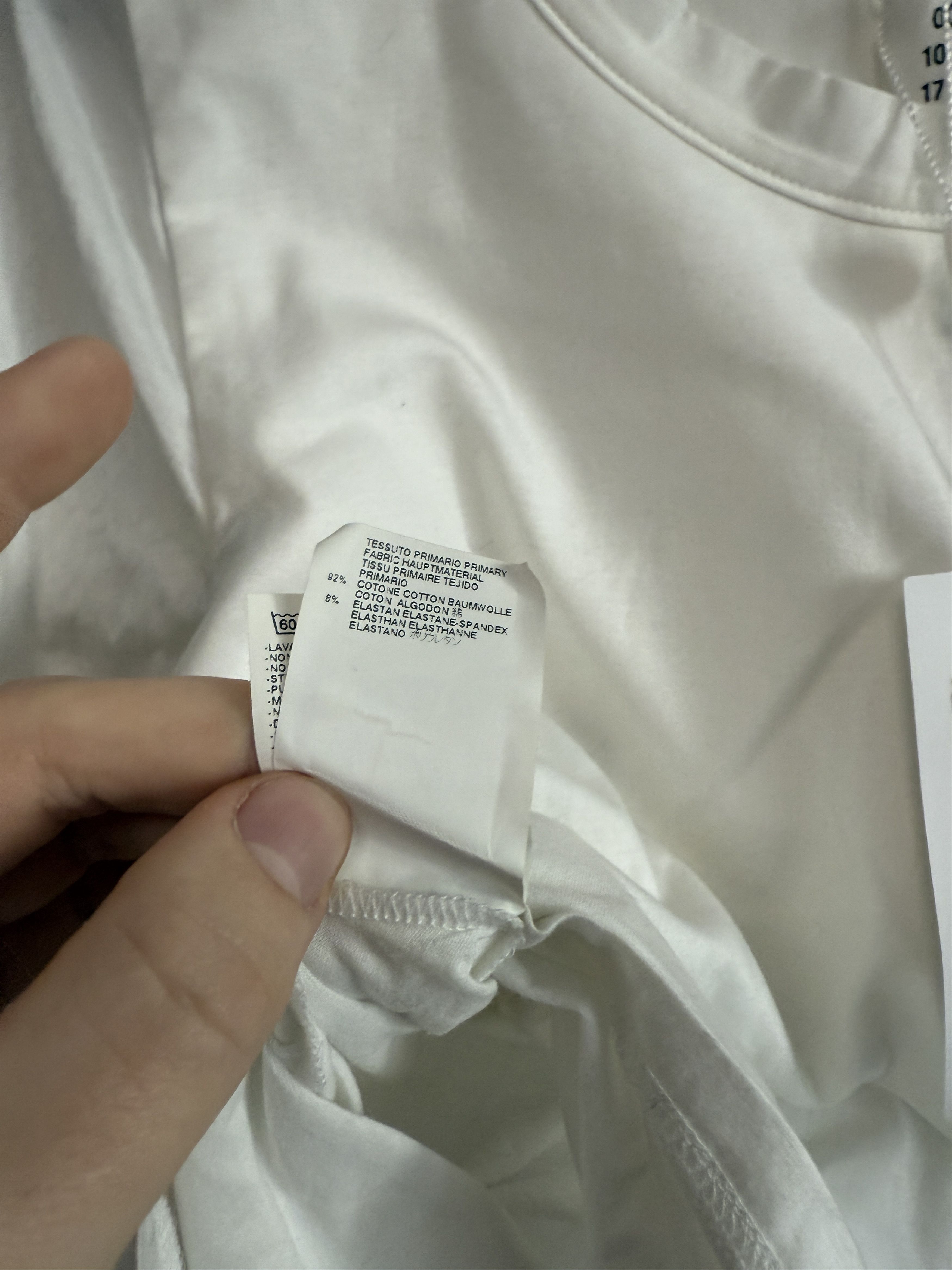 Maison Margiela Maison Martin Margiela "1" Retail 400$ Tshirt Women 2011 New Size M / US 6-8 / IT 42-44 - 6 Thumbnail