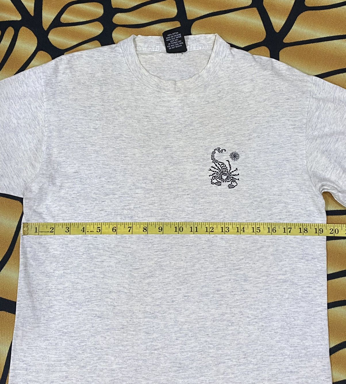 Vintage RARE VINTAGE SCORPION BAY NICE DESIGN TEE Size US M / EU 48-50 / 2 - 12 Thumbnail