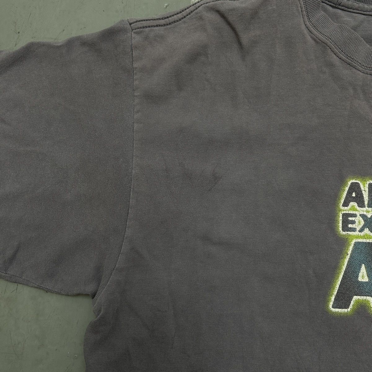 Vintage Armani Exchange Vintage Logo Tee Size US S / EU 44-46 / 1 - 3 Thumbnail