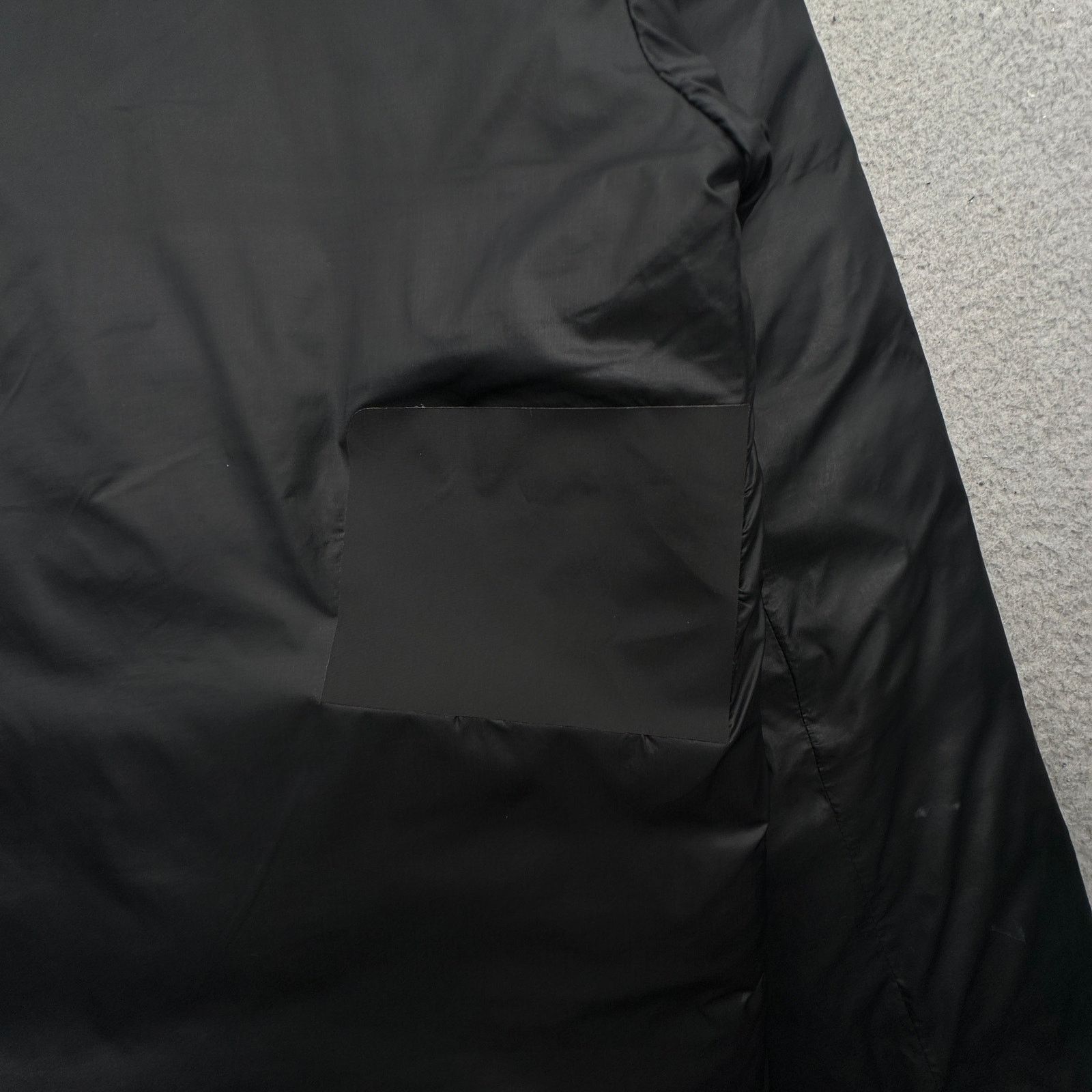 Canada Goose Canada Goose Lodge Jacket 5056M Black Mens Small PATCHED Size US S / EU 44-46 / 1 - 20 Thumbnail
