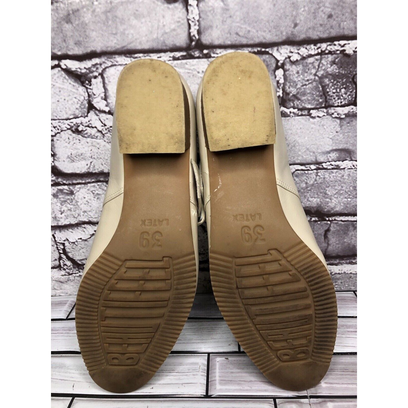 Beautiful Ful BeautiFeel Ivory Cream Leather Mary Jane Strap Pumps Shoes W Size US 9 / IT 39 - 7 Thumbnail