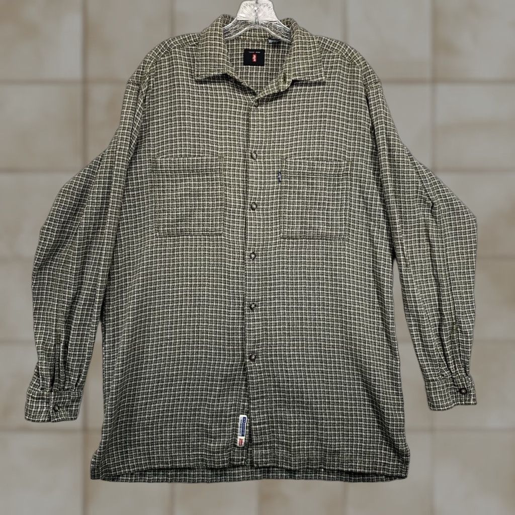 Levi's VINTAGE Levi's Button-Up Green Plaid Flannel Medium 100% Cotton Blue Tab Shirt Mens Regular Long Sleeve Pockets Western 90s Size US 31 - 1 Thumbnail
