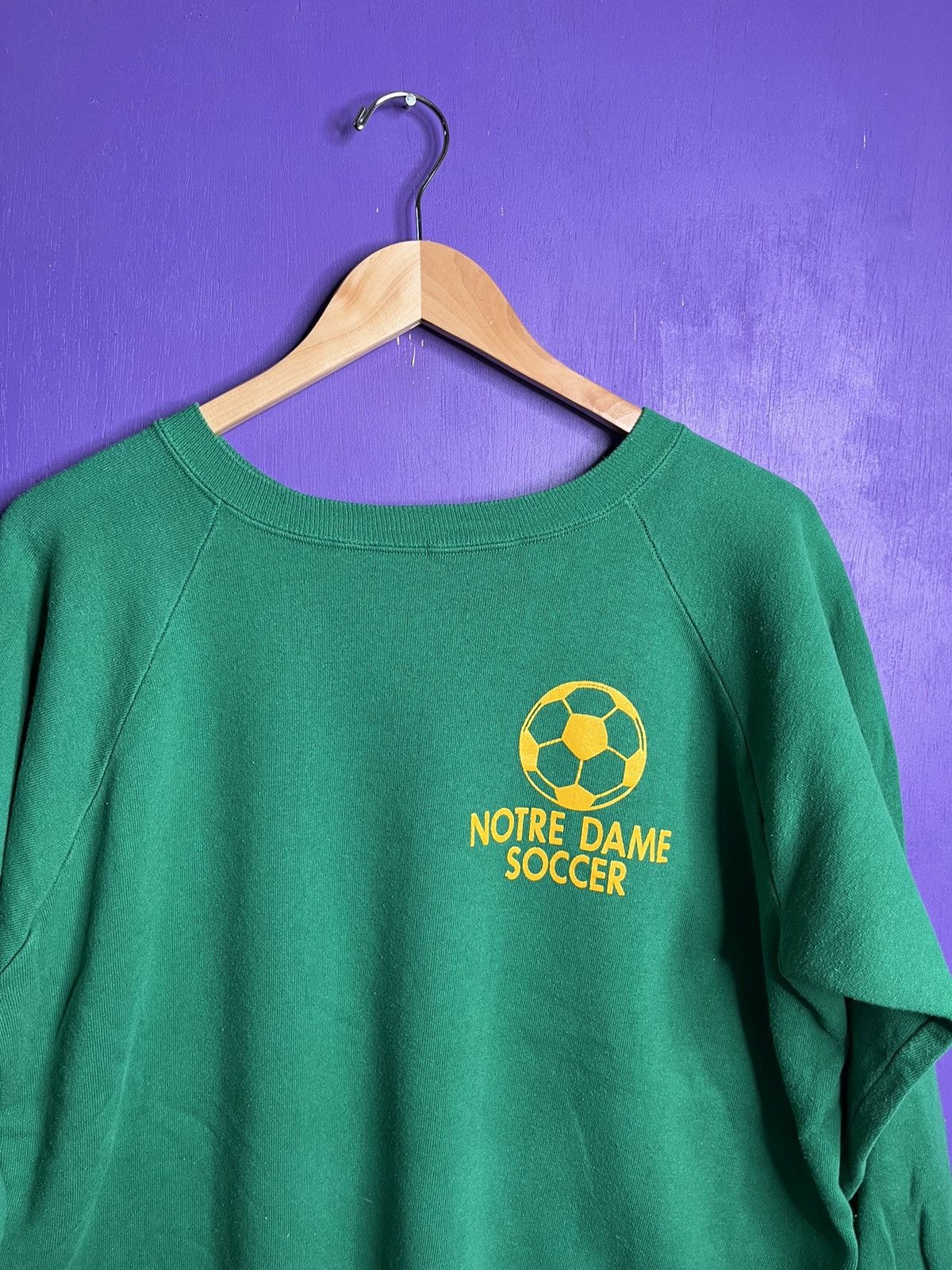 Champion × Vintage Vintage 80s Champion Notre dame soccer sweatshirt Size US L / EU 52-54 / 3 - 3 Thumbnail