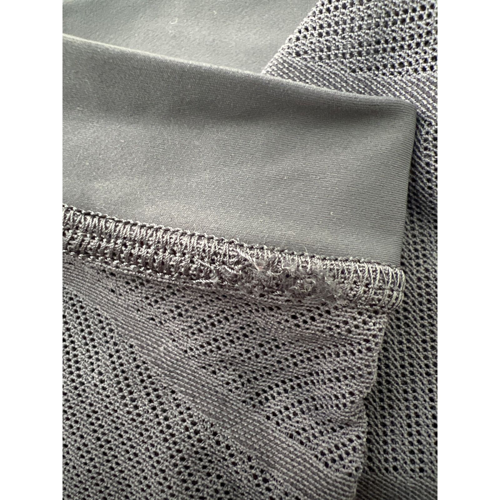 Lululemon Lululemon Women's Gray Ankle Mesh Leggings Size 6 Size 28" / US 6 / IT 42 - 8 Thumbnail