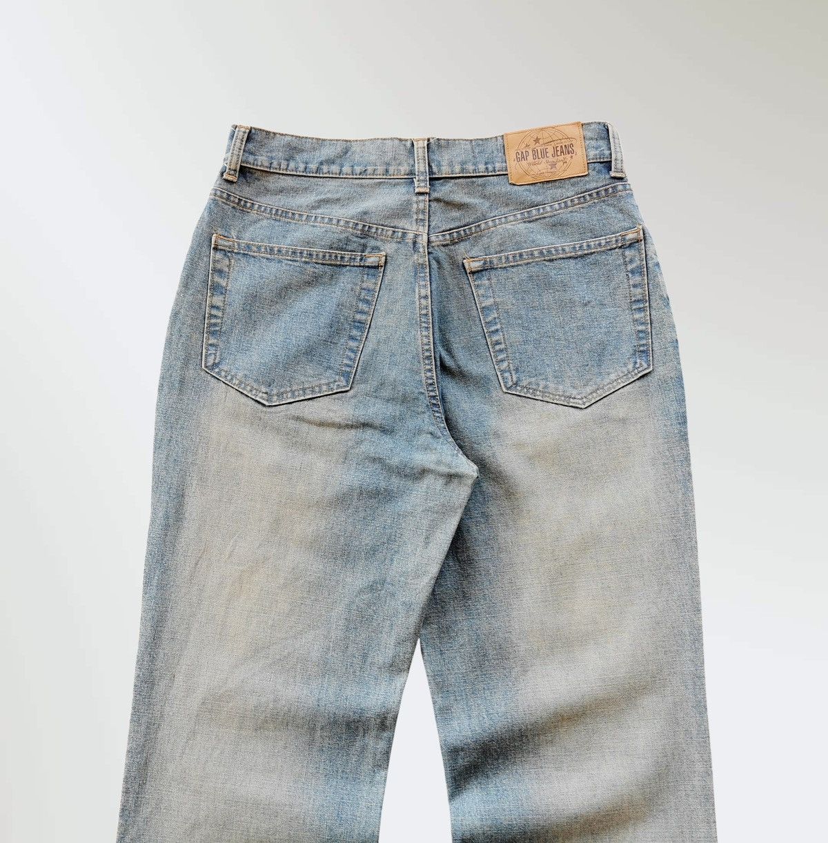 Gap Gap Bootcut Denim Light Wash Made in Madagascar 30x30 Size US 30 / EU 46 - 4 Thumbnail