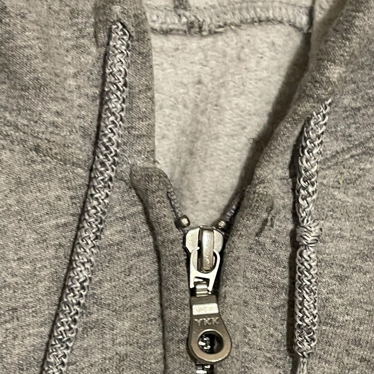 Vintage Vintage 90s Grey Full Zip Blank Men Hoodie Sz S Size US S / EU 44-46 / 1 - 2 Thumbnail