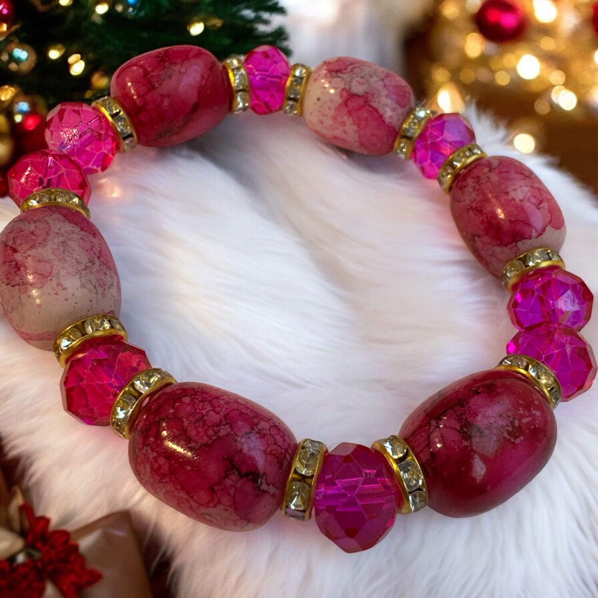 Other Pink & Red Beaded Stretch Bracelet With Faceted Beads & Gold Size ONE SIZE - 2 Thumbnail