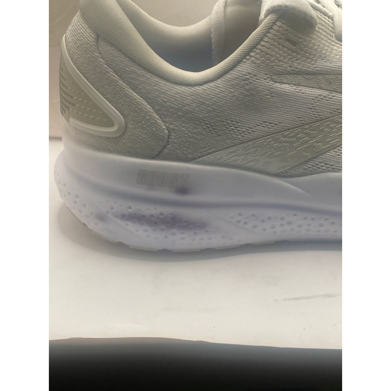 Brooks Women's Brooks Ghost 16 1204071B151 White Size US10/EU 42 Size US 10 / IT 40 - 10 Thumbnail