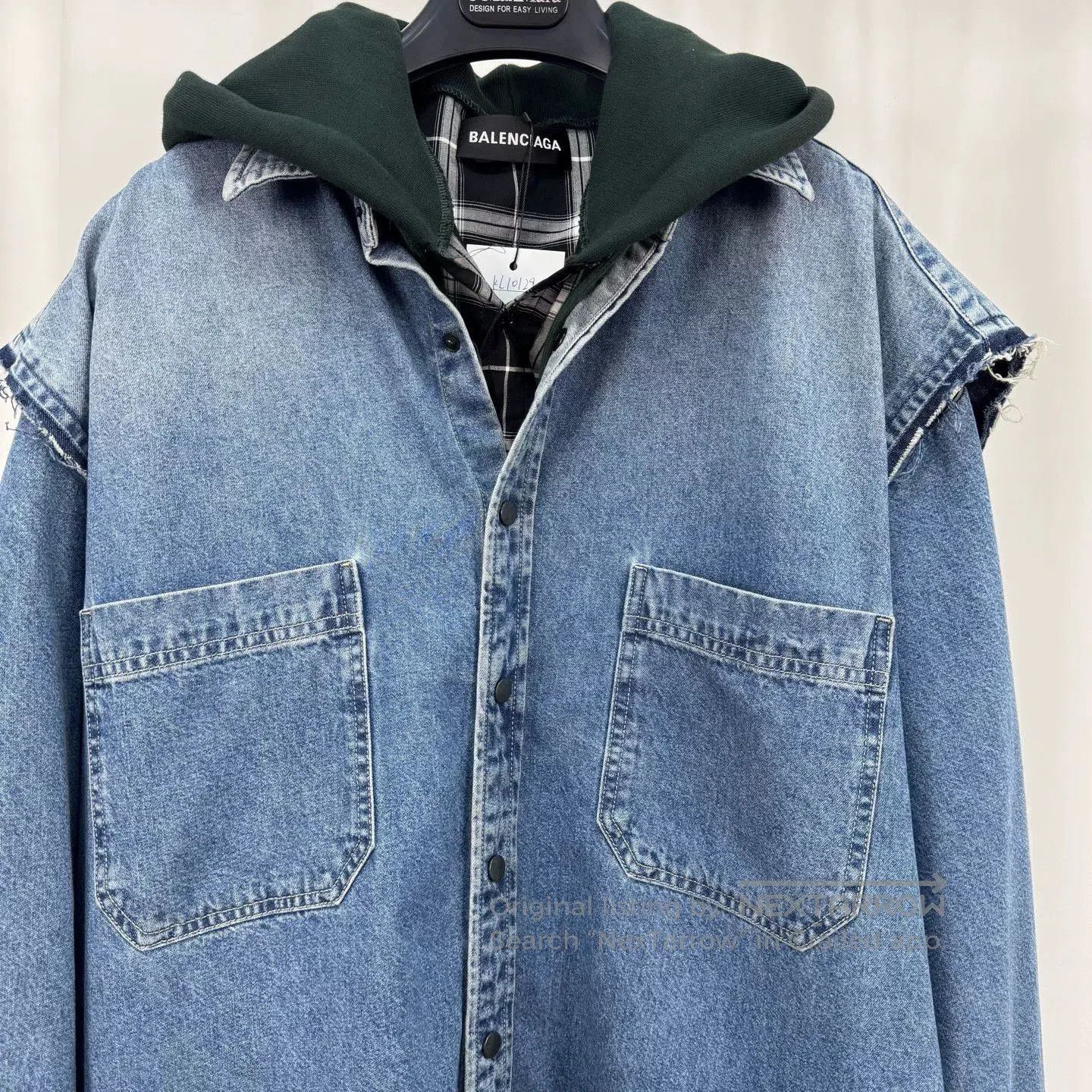 Balenciaga Balenciaga Two. Size US M / EU 48-50 / 2 - 4 Thumbnail