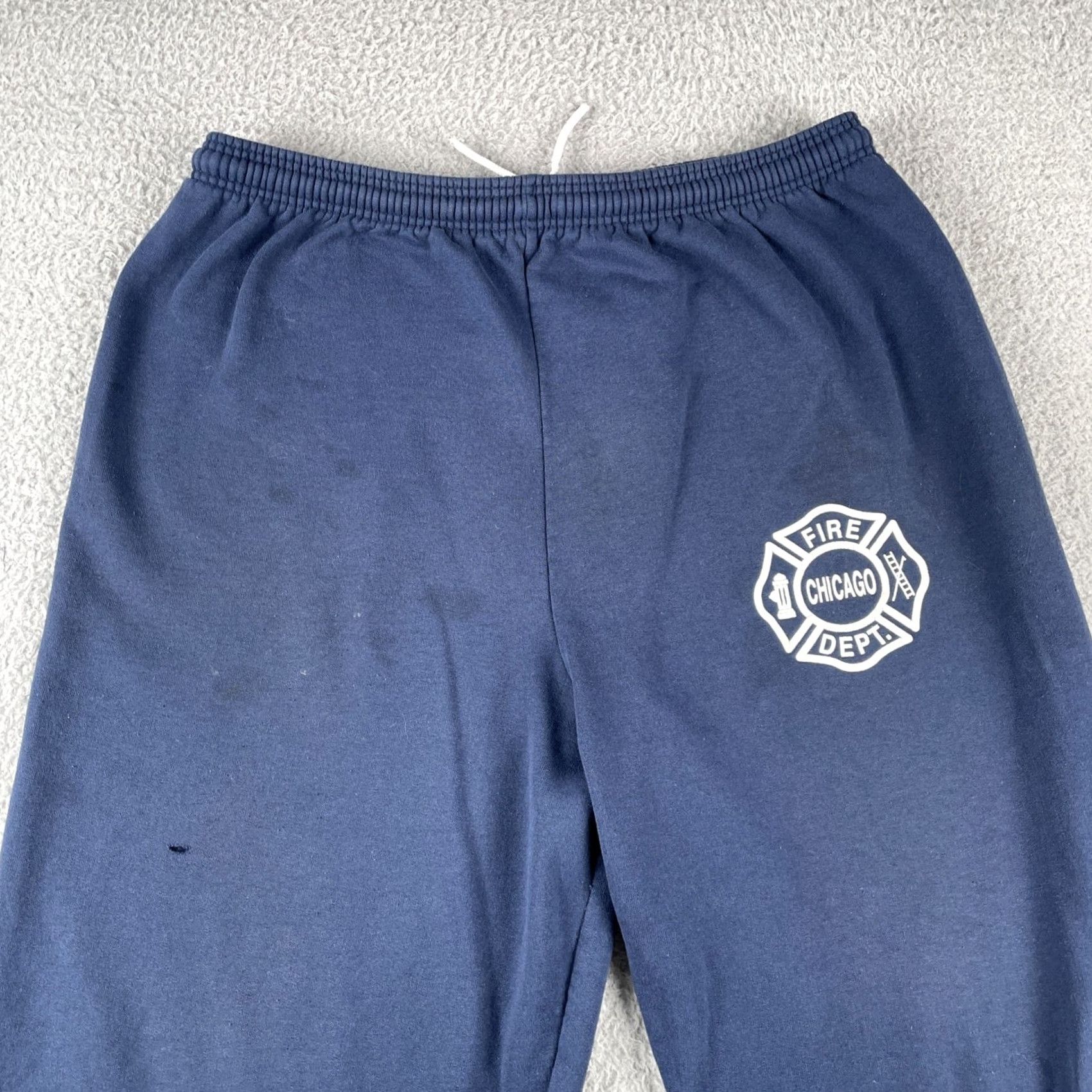 Hanes VINTAGE NAVY Hanes Chicago Fire Department Sweatpants Print 90s XL Adults Blue Pants, Drawstring, Regular Inseam 29 in Men Size US 36 / EU 52 - 2 Thumbnail