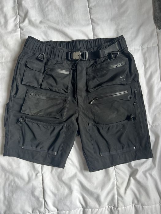 Nike mmw deals hybrid shorts