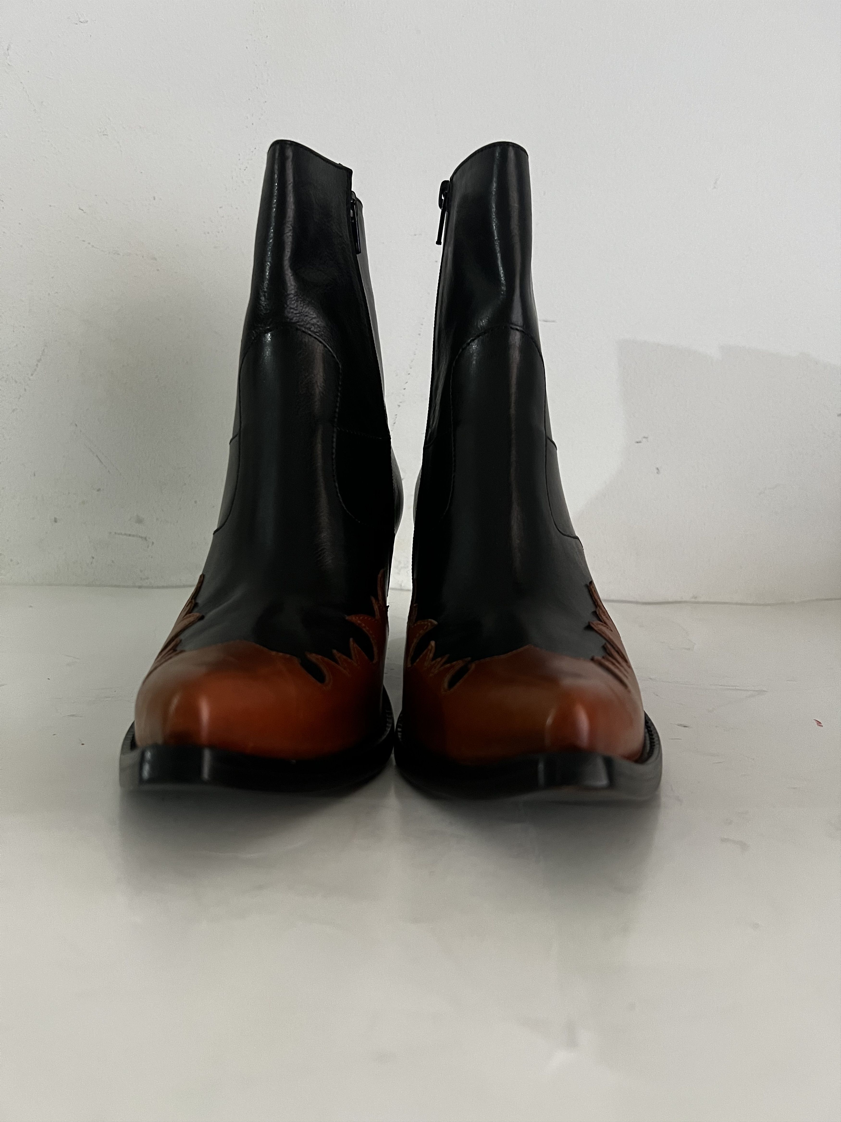 Vetements Vetements - Leather Ankle Cowgirl Boots Size US 8 / IT 38 - 10 Thumbnail