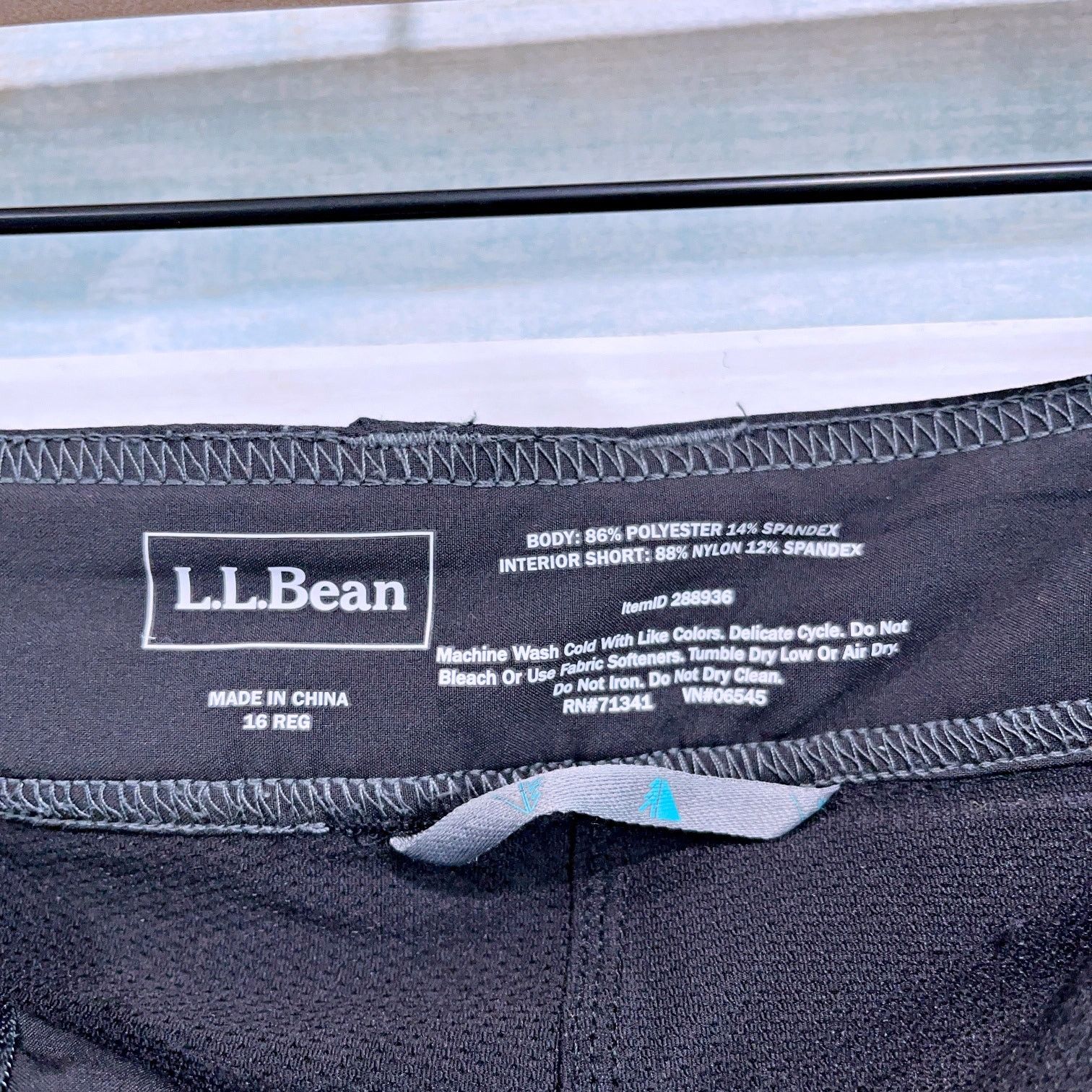 L.L. Bean LL Bean Comfort Trail Skort Black Mid Rise Activewear 16 Size 39" - 4 Thumbnail