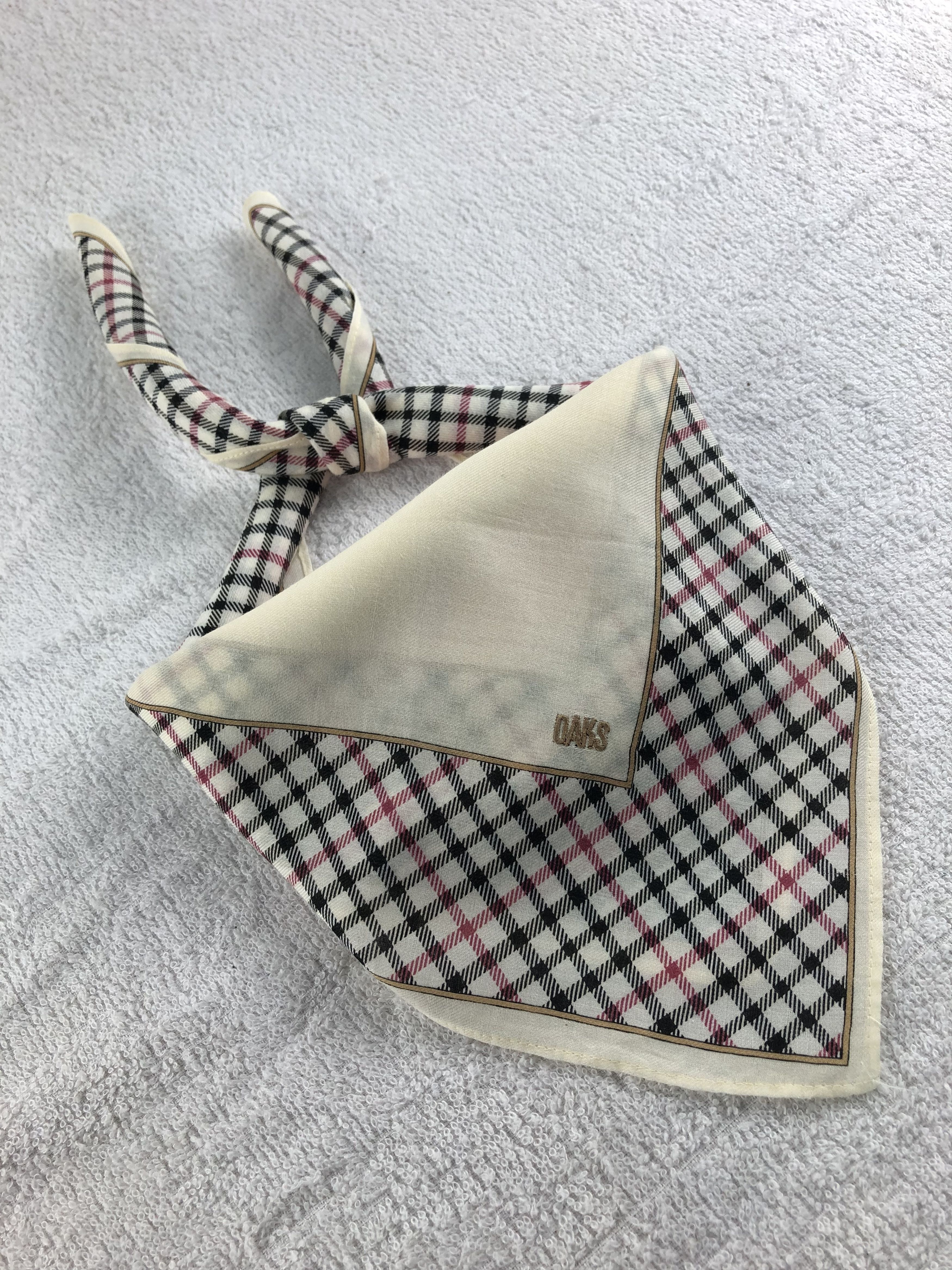 DAKS Daks London Handkerchief / Bandana / Neckerchief C178 Size ONE SIZE - 1 Thumbnail