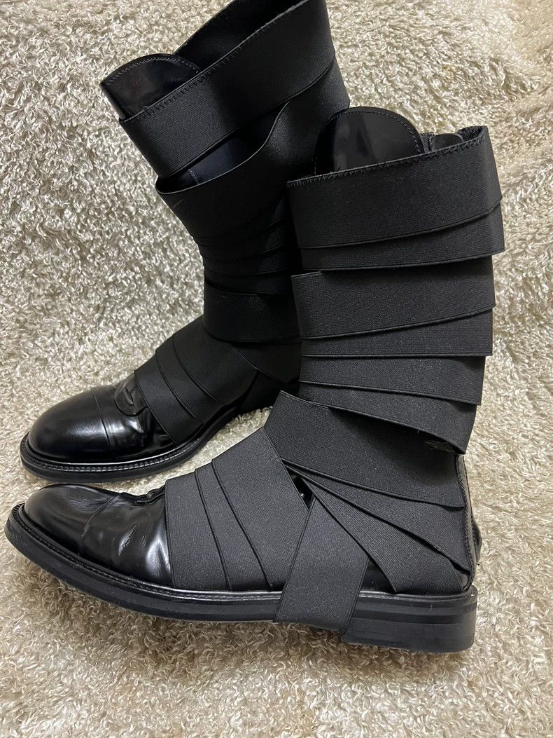 Givenchy Givenchy Men's High Top Laced Boots, Size 40, Made in Ital Size US 7 / EU 40 - 1 Thumbnail