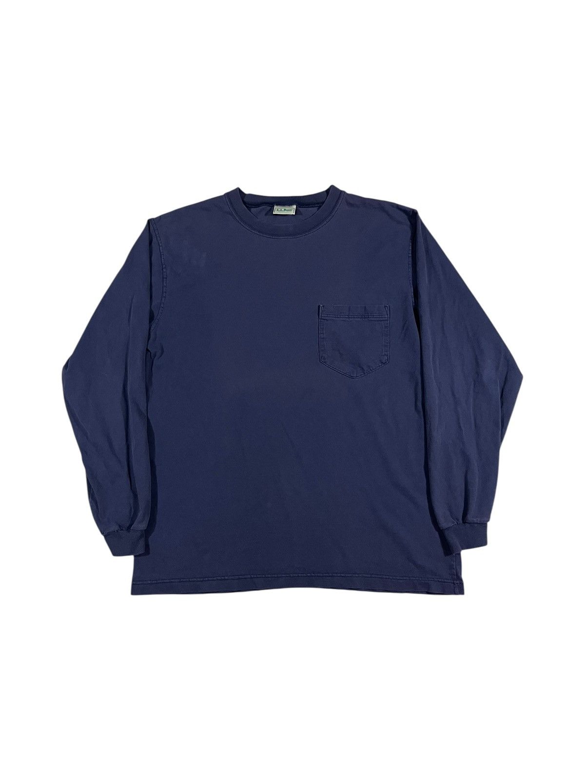 L.L. Bean Vintage 90s LL Bean Faded Navy Blue Long Sleeve Pocket Shirt Size US M / EU 48-50 / 2 - 1 Thumbnail