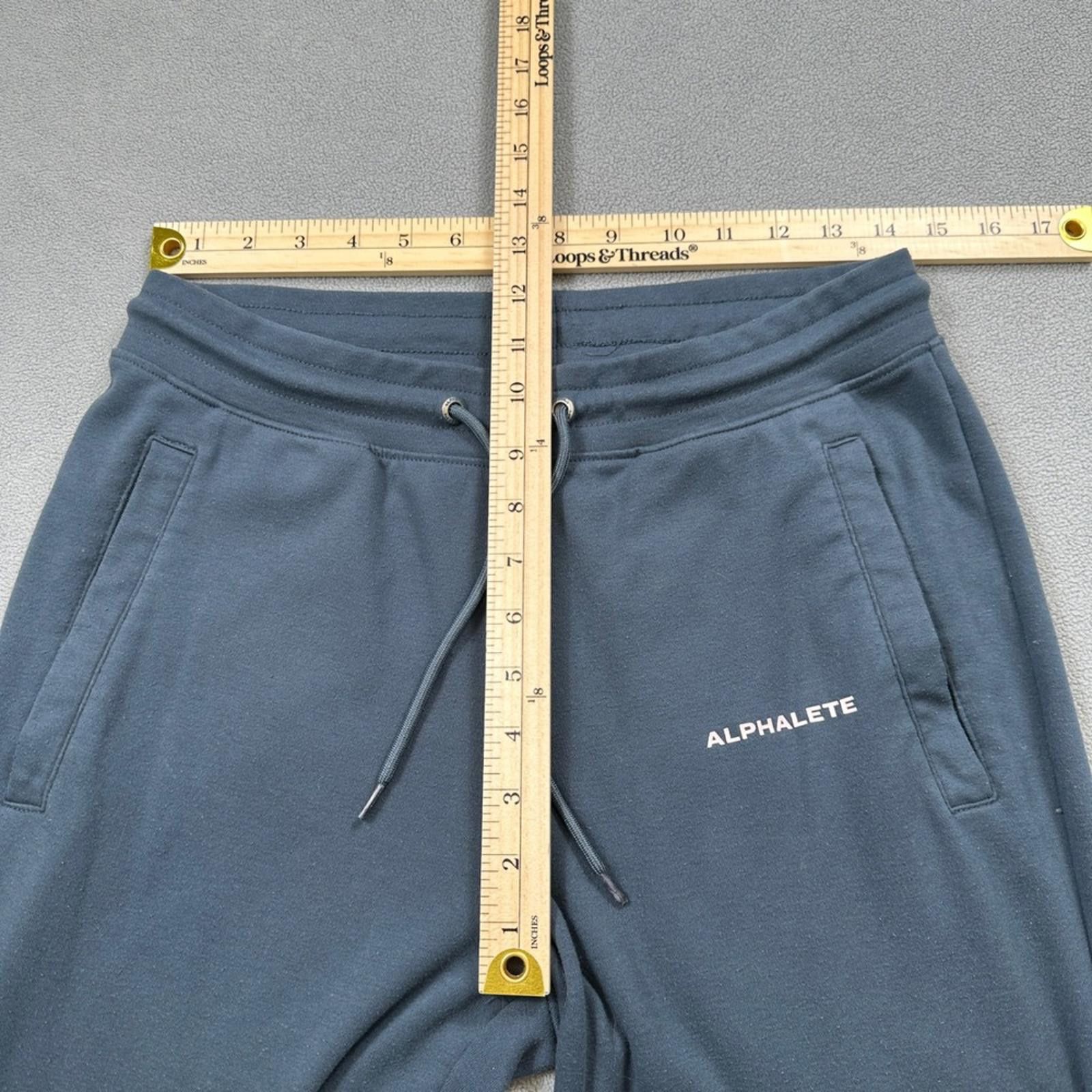 Alphalete Athletics Alphalete Core Joggers Sweatpants Mens Medium Gray Tapered Size US 32 / EU 48 - 3 Thumbnail
