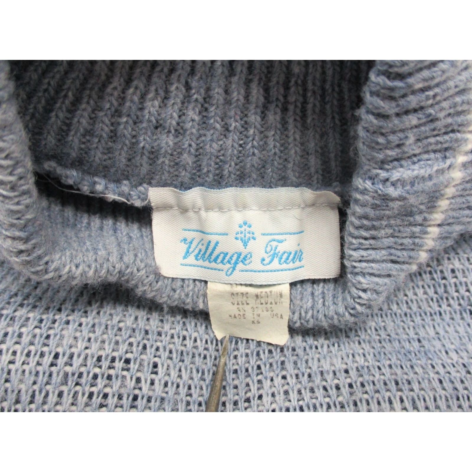 Vintage VINTAGE Village Fair Sweater Womens M Blue White Made In USA Acrylic Crew Neck Long Sleeve Striped Knit Pullover All Seasons Casual Womens Size M / US 6-8 / IT 42-44 - 5 Thumbnail