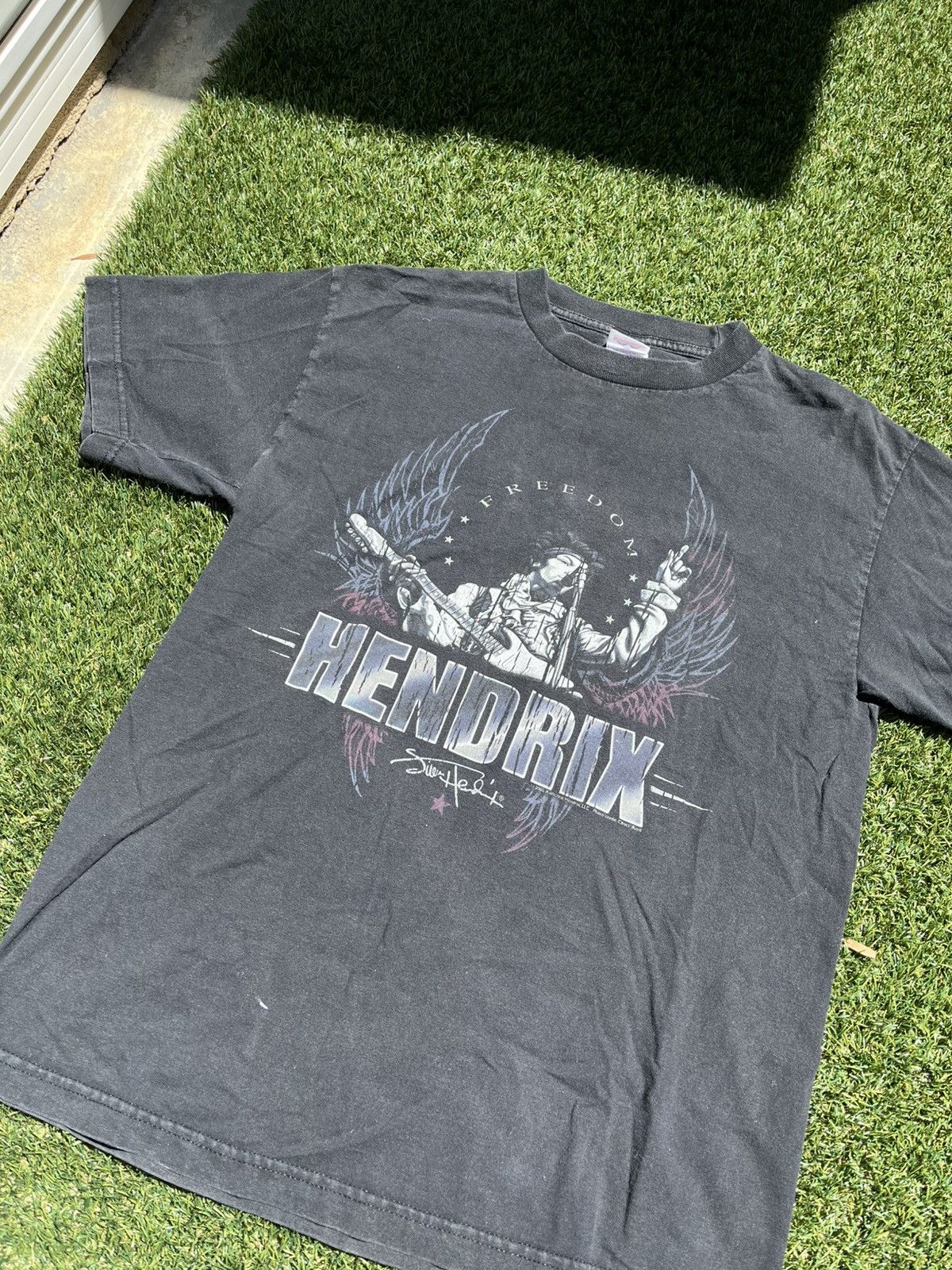 Vintage VTG 00’s Jimi Hendrix Faded Black Tee Size US M / EU 48-50 / 2 - 3 Thumbnail